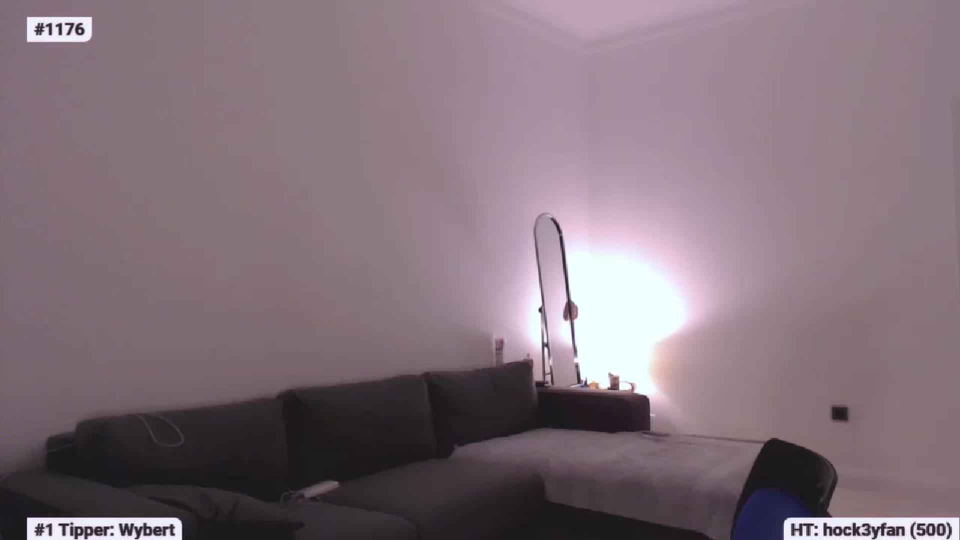 Gallery image thumbnail from Lucky_V's myfreecams stream on, 01/31/2023, 22:01 image 19 of 20