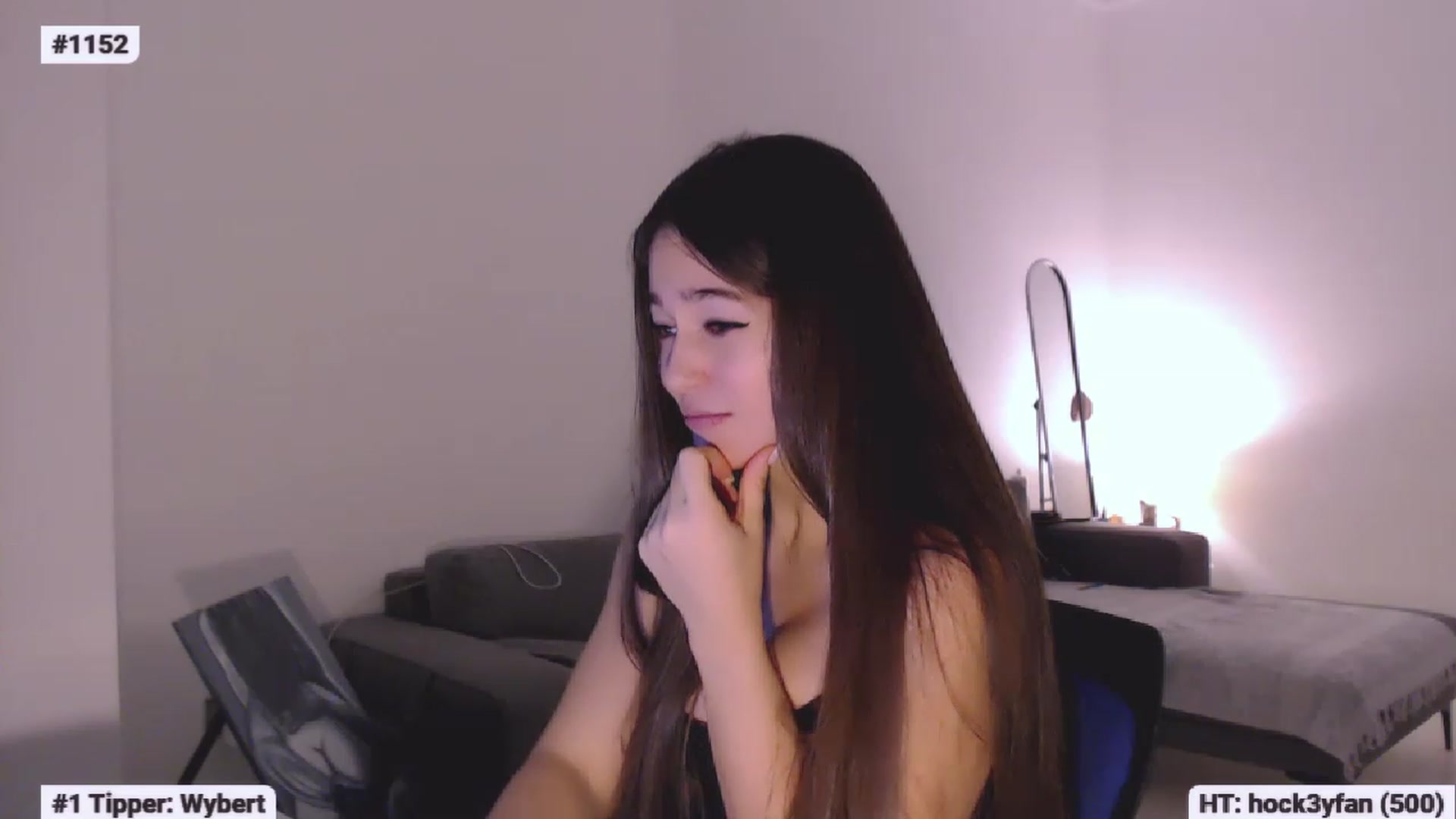 Gallery image thumbnail from Lucky_V's myfreecams stream on, 02/01/2023, 01:16 image 18 of 20