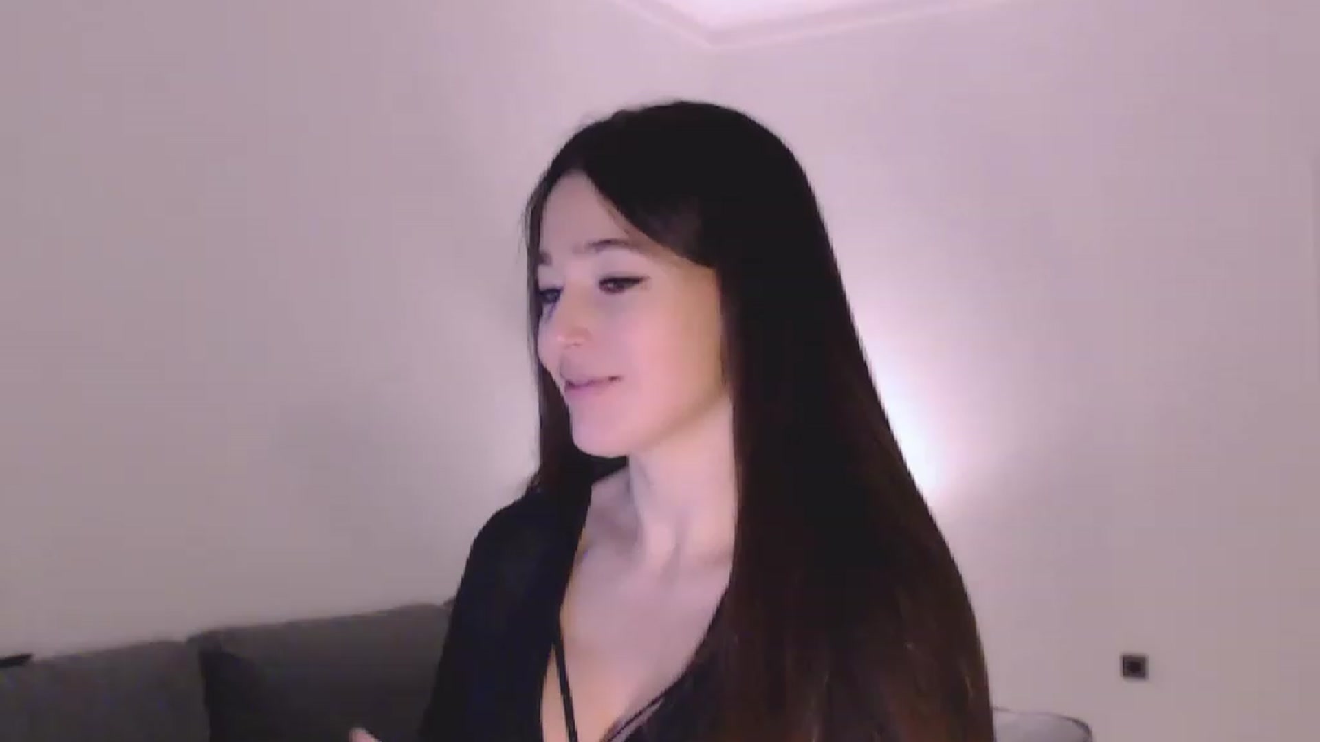 Gallery image thumbnail from Lucky_V's myfreecams stream on, 02/05/2023, 19:24 image 1 of 20