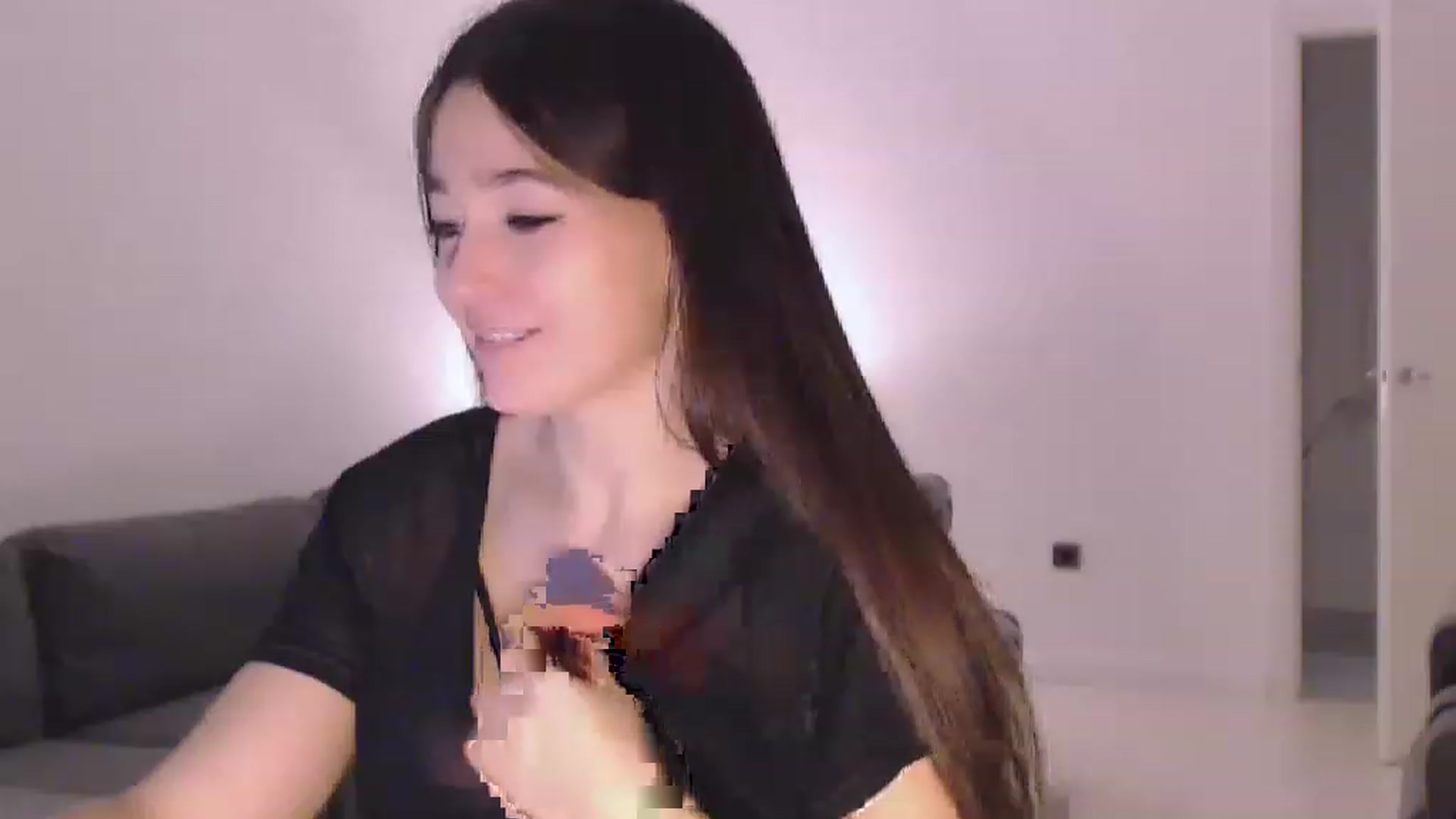 Gallery image thumbnail from Lucky_V's myfreecams stream on, 02/05/2023, 19:24 image 20 of 20