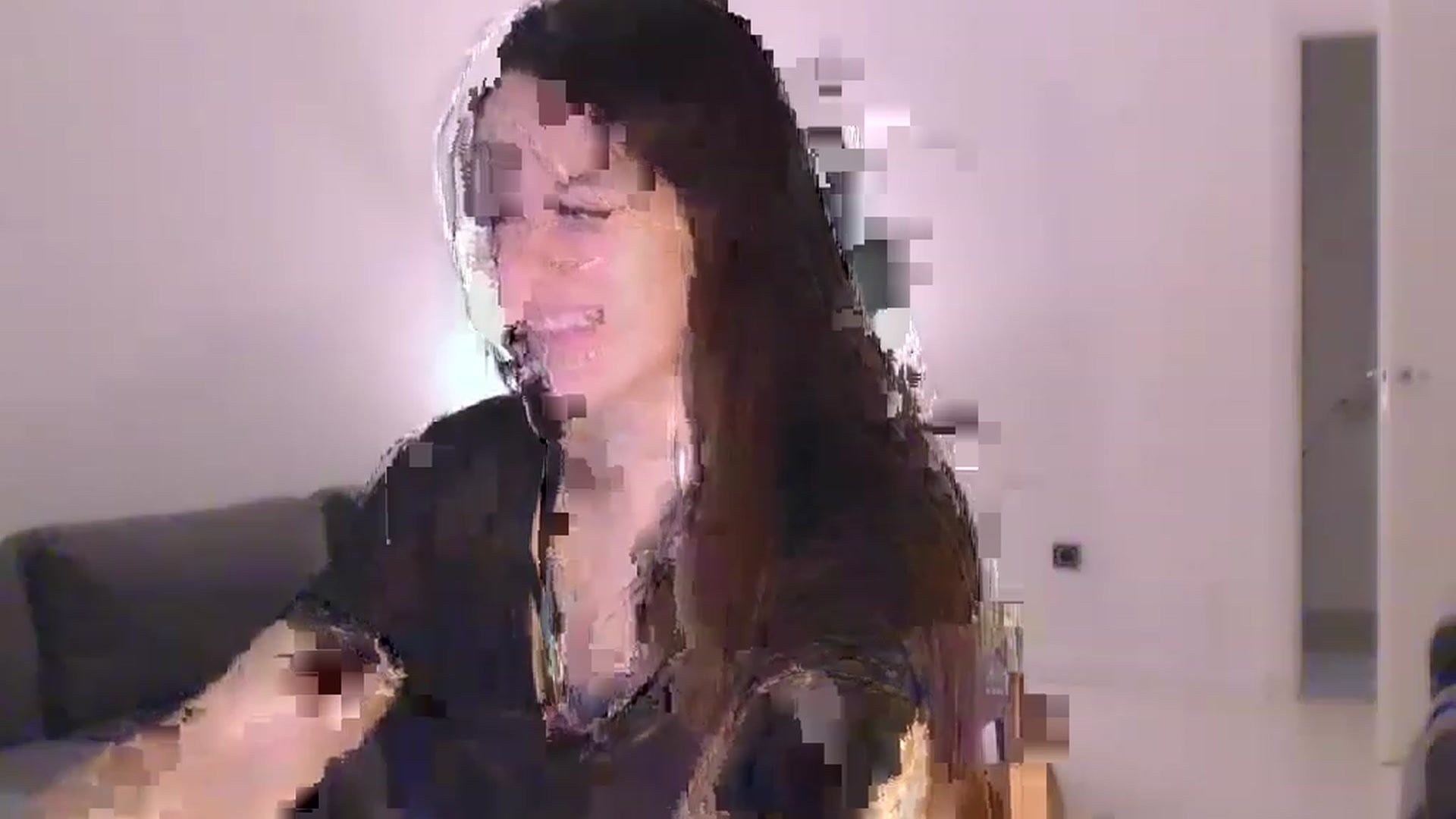 Gallery image thumbnail from Lucky_V's myfreecams stream on, 02/05/2023, 19:24 image 11 of 20