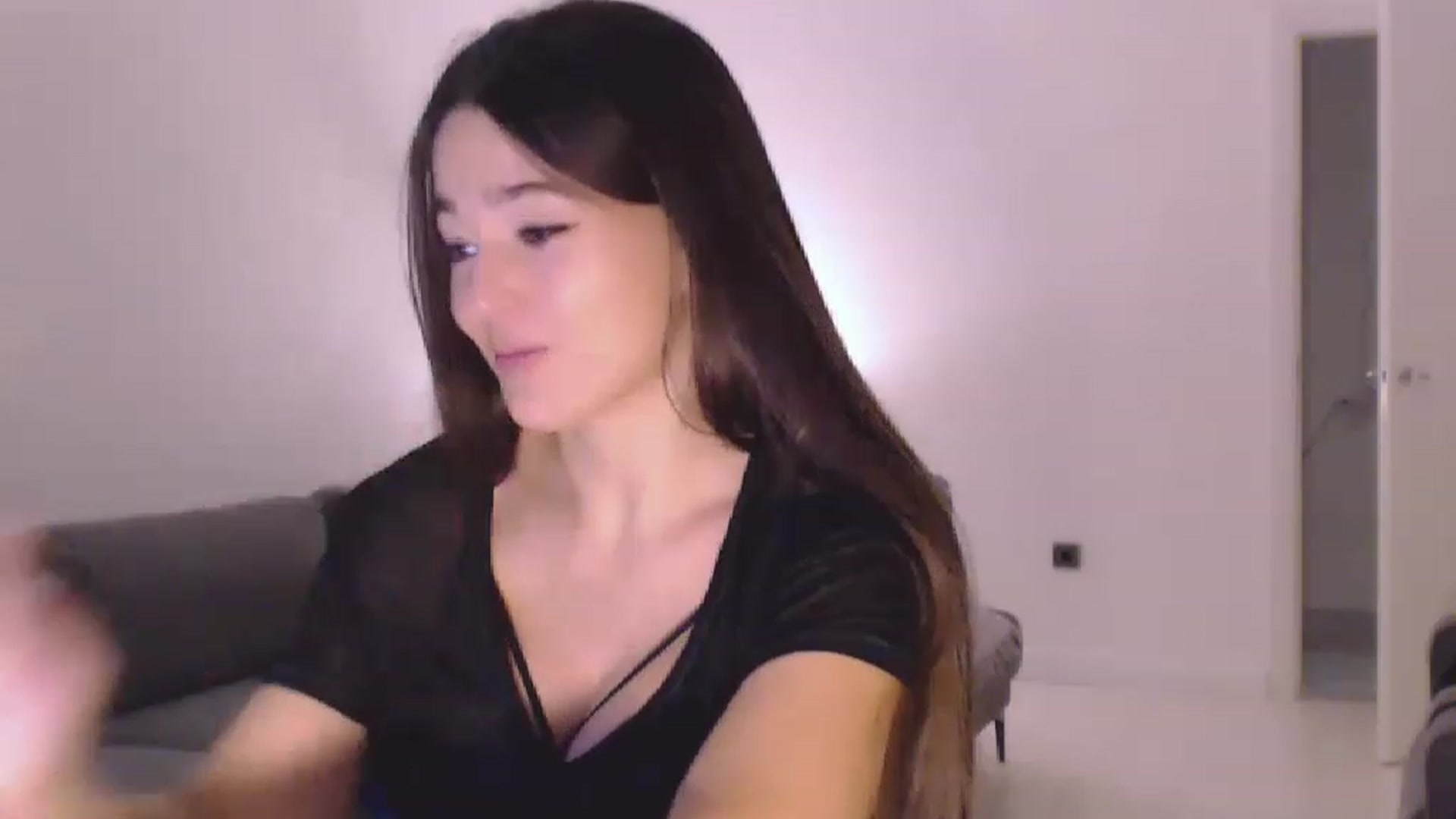 Gallery image thumbnail from Lucky_V's myfreecams stream on, 02/05/2023, 19:24 image 19 of 20