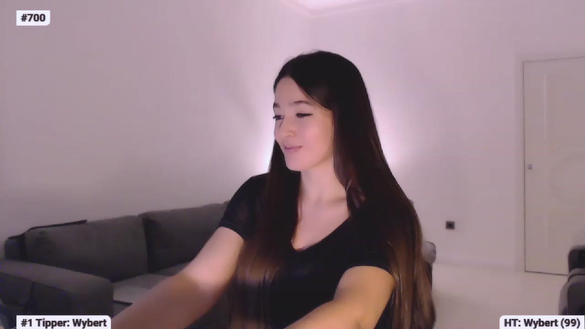 Gallery image thumbnail from Lucky_V's myfreecams stream on, 02/05/2023, 21:43 image 17 of 20