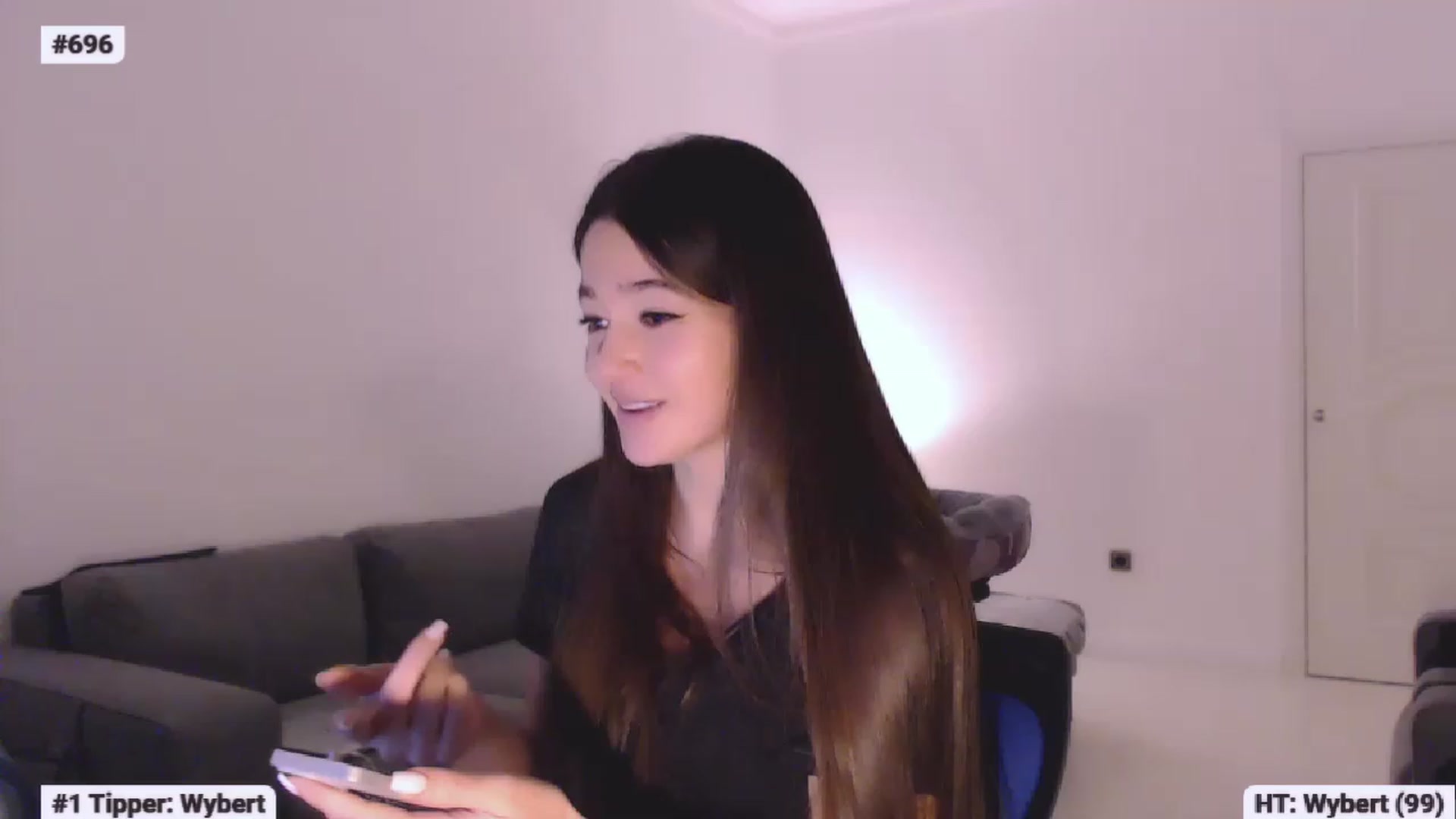 Gallery image thumbnail from Lucky_V's myfreecams stream on, 02/05/2023, 21:43 image 6 of 20
