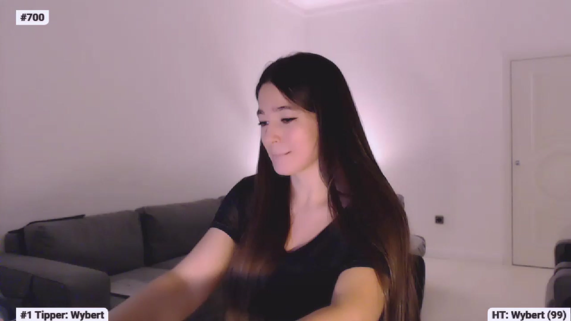 Gallery image thumbnail from Lucky_V's myfreecams stream on, 02/05/2023, 21:43 image 18 of 20