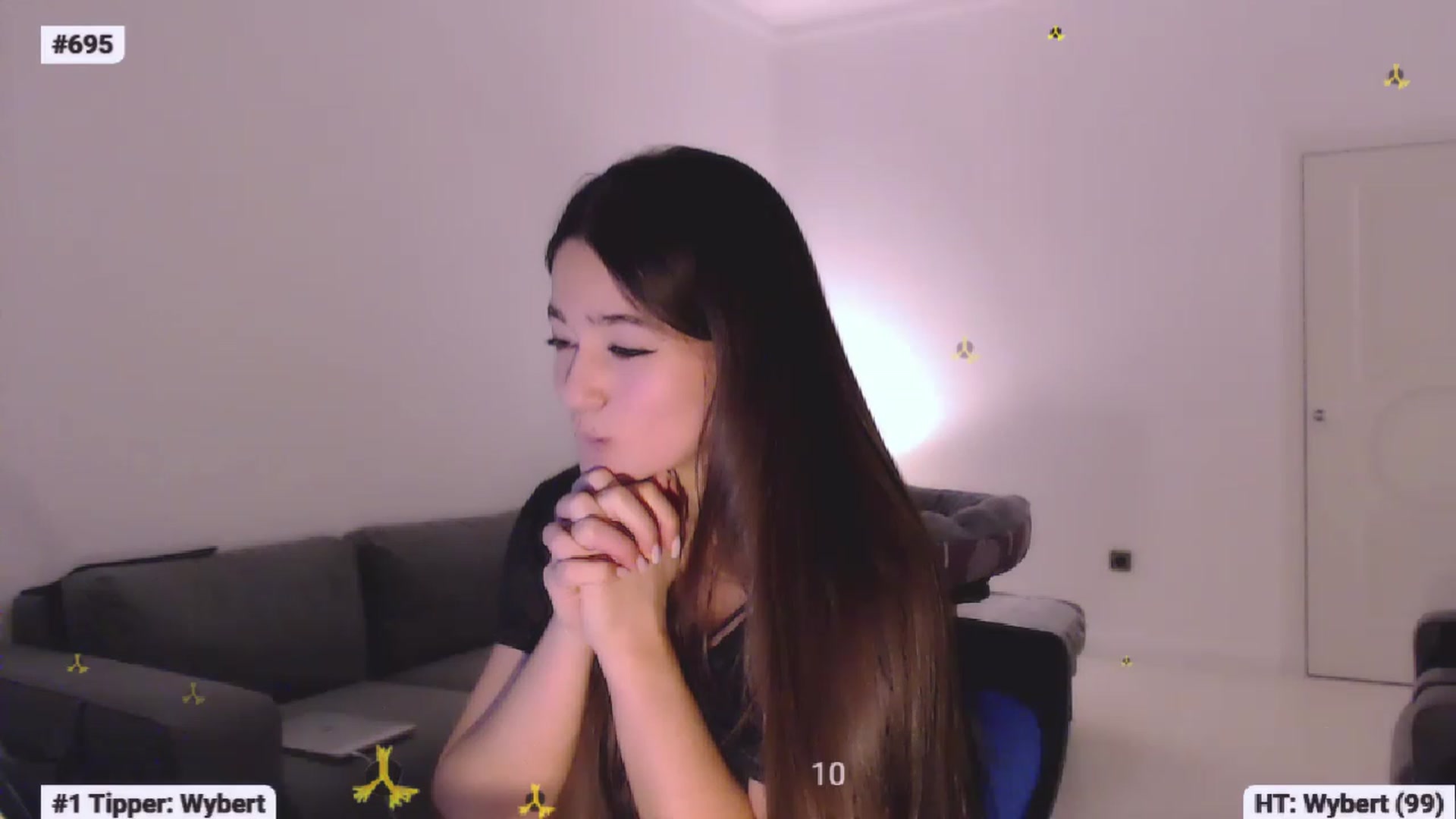 Gallery image thumbnail from Lucky_V's myfreecams stream on, 02/05/2023, 21:43 image 5 of 20