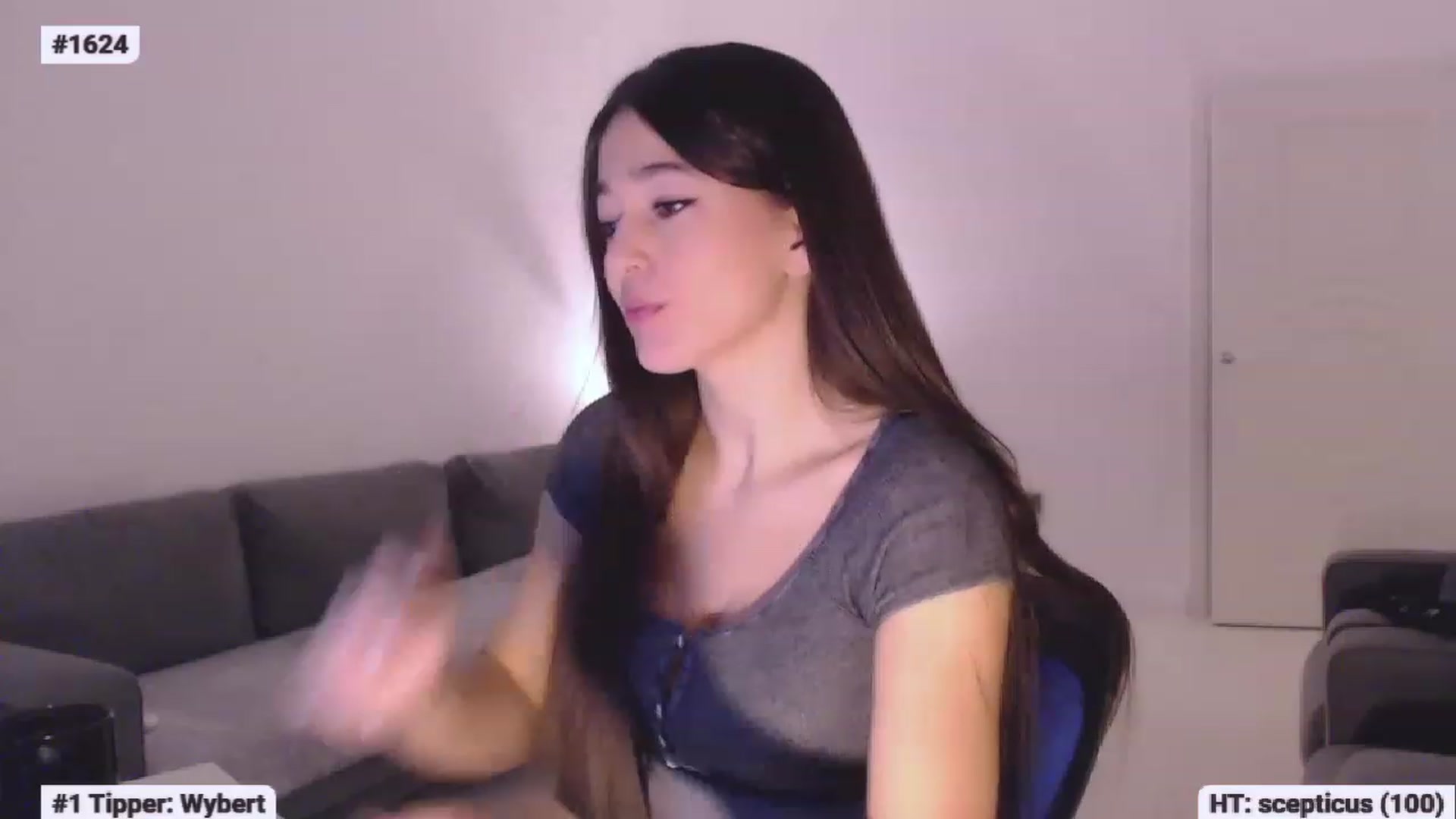 Gallery image thumbnail from Lucky_V's myfreecams stream on, 02/13/2023, 01:51 image 10 of 20