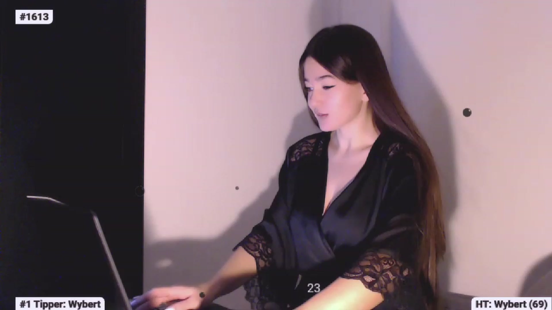 Gallery image thumbnail from Lucky_V's myfreecams stream on, 02/13/2023, 22:56 image 12 of 20