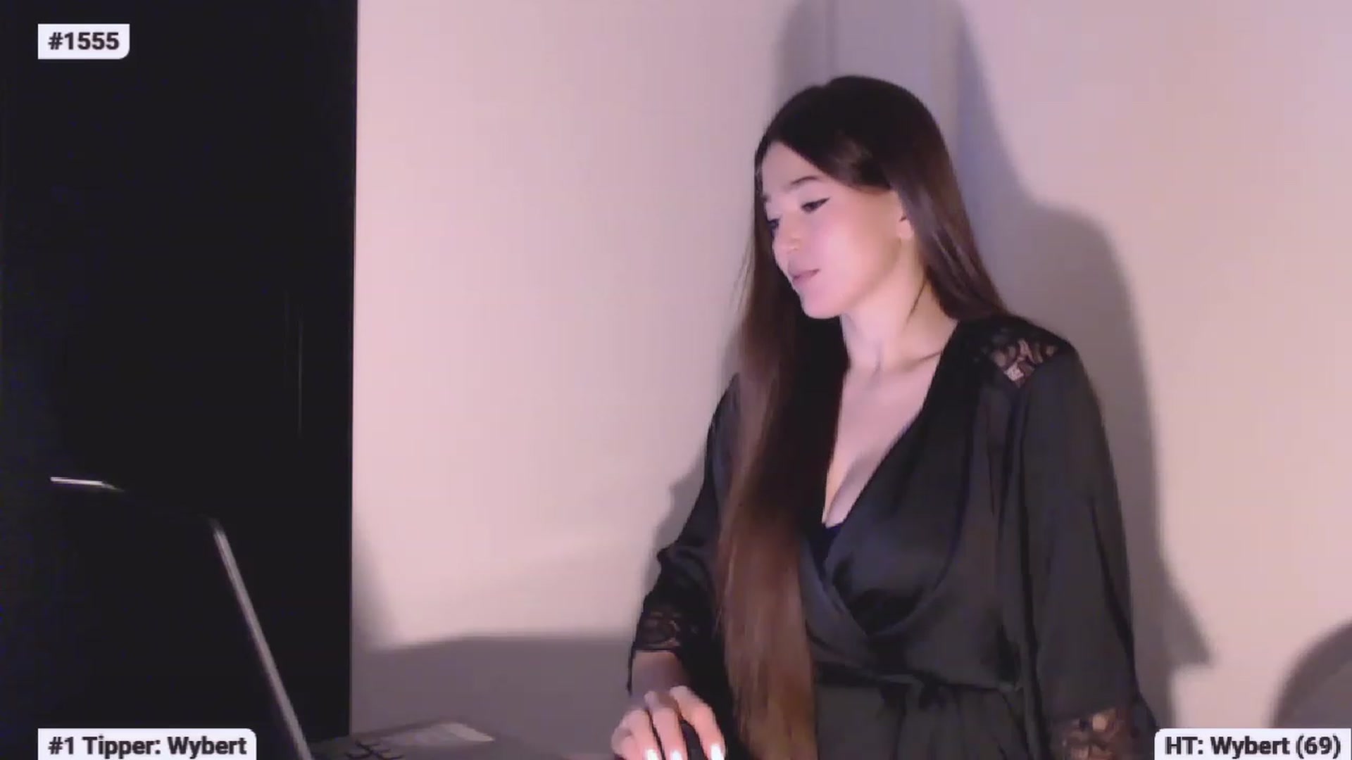 Gallery image thumbnail from Lucky_V's myfreecams stream on, 02/13/2023, 22:56 image 19 of 20