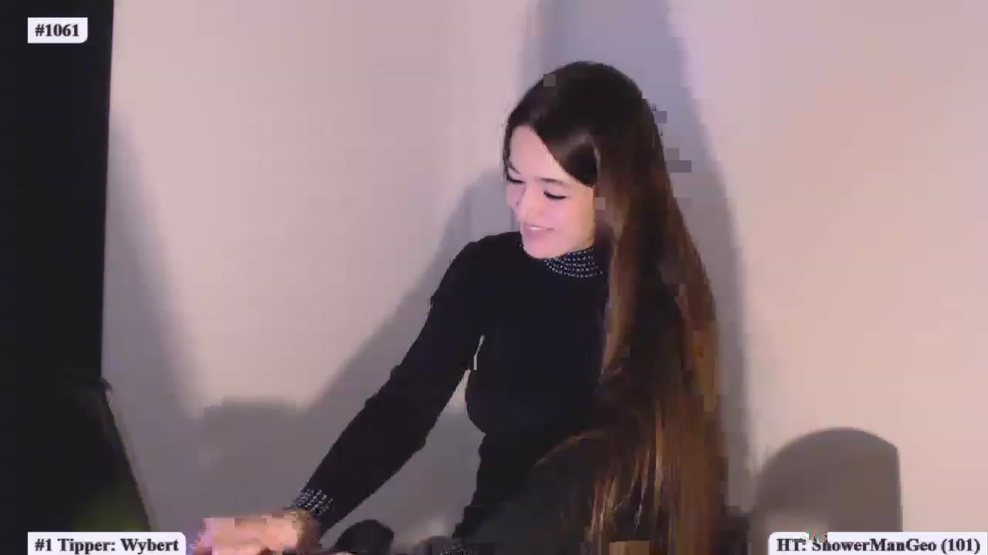Gallery image thumbnail from Lucky_V's myfreecams stream on, 02/14/2023, 20:26 image 8 of 20