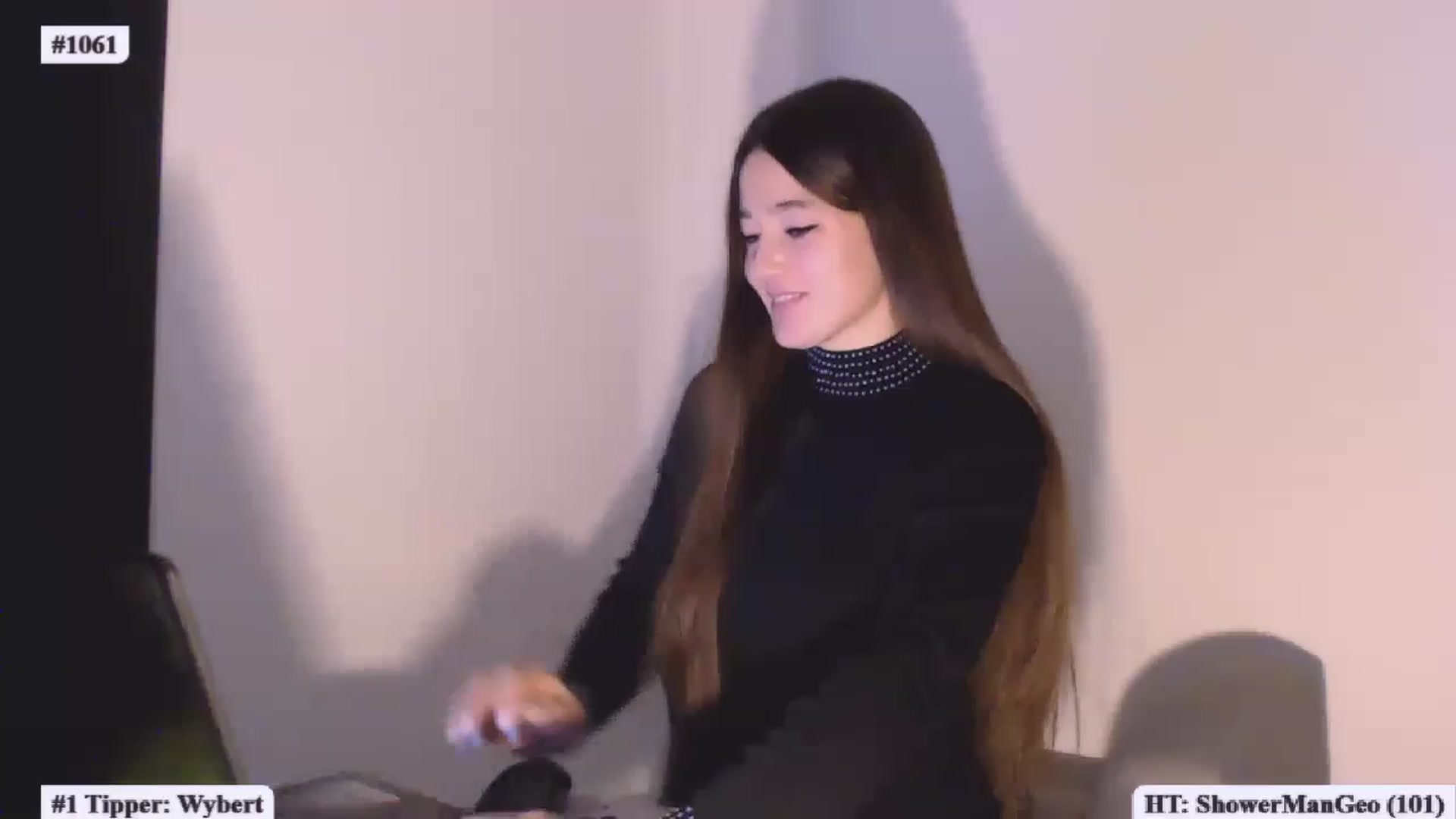 Gallery image thumbnail from Lucky_V's myfreecams stream on, 02/14/2023, 20:26 image 2 of 20