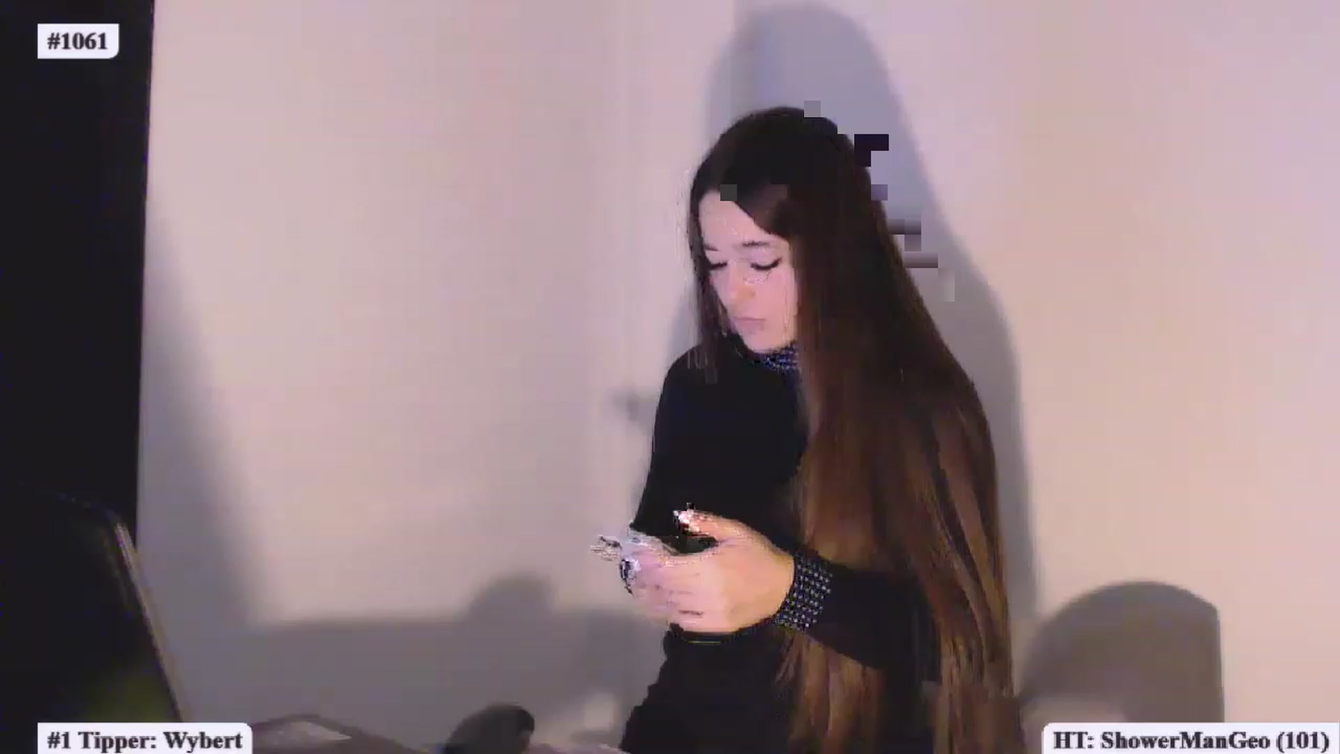 Gallery image thumbnail from Lucky_V's myfreecams stream on, 02/14/2023, 20:26 image 18 of 20