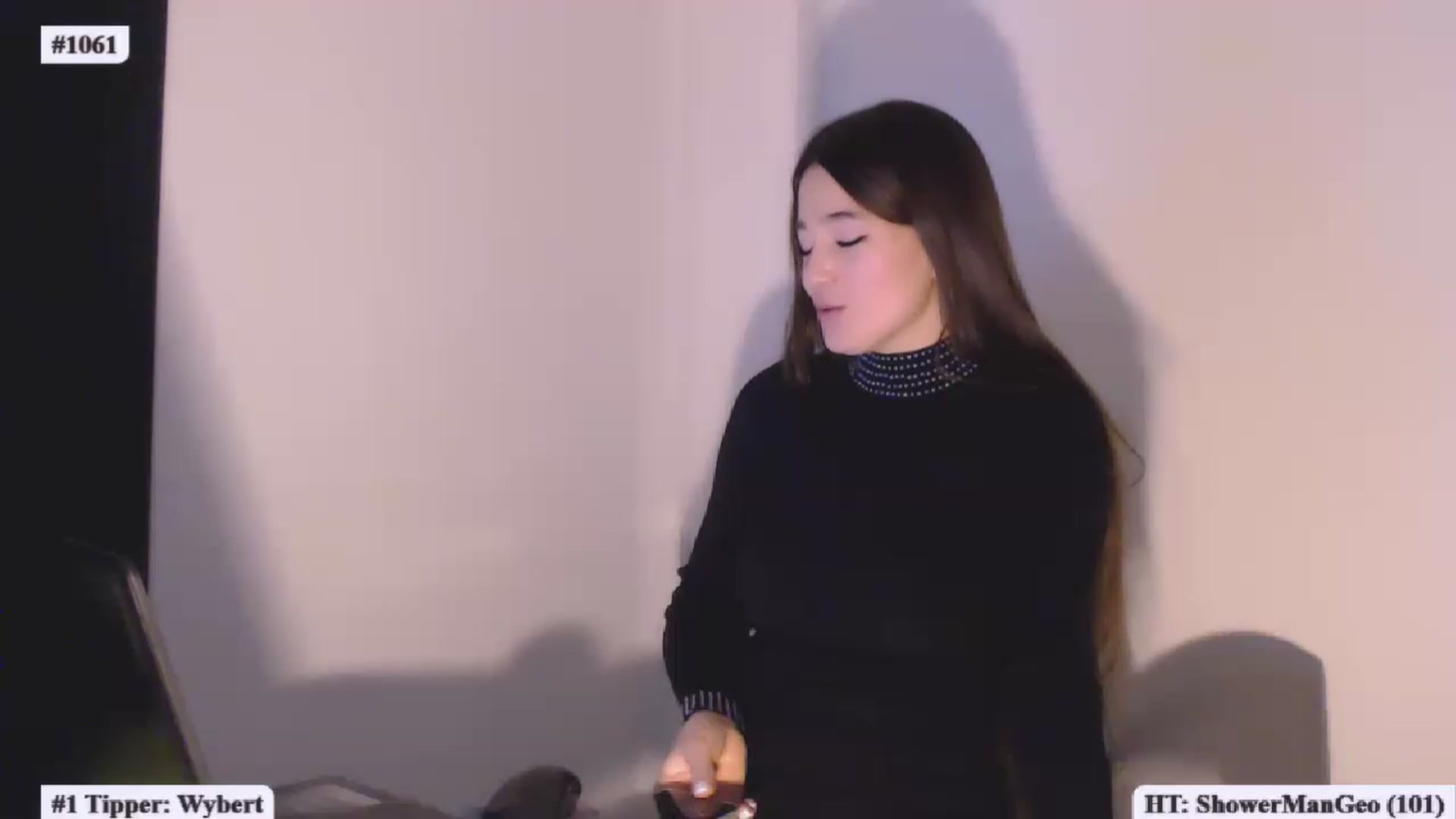 Gallery image thumbnail from Lucky_V's myfreecams stream on, 02/14/2023, 20:26 image 13 of 20