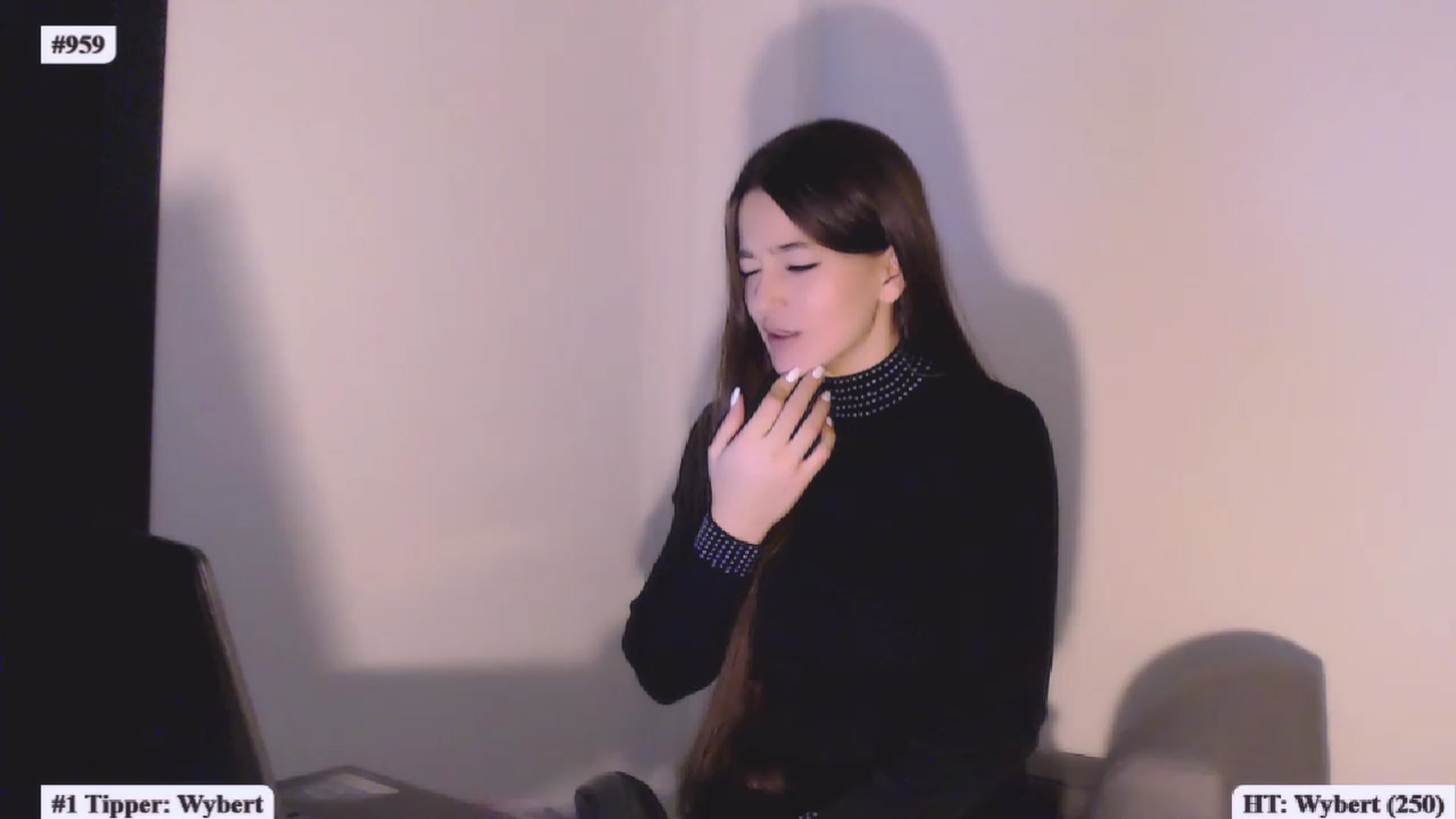 Gallery image thumbnail from Lucky_V's myfreecams stream on, 02/14/2023, 22:00 image 20 of 20