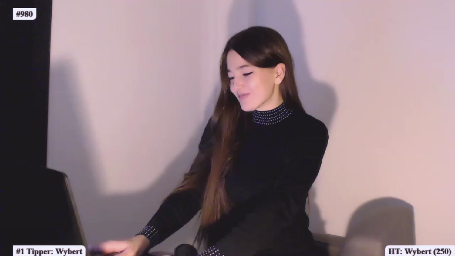Gallery image thumbnail from Lucky_V's myfreecams stream on, 02/14/2023, 22:00 image 16 of 20