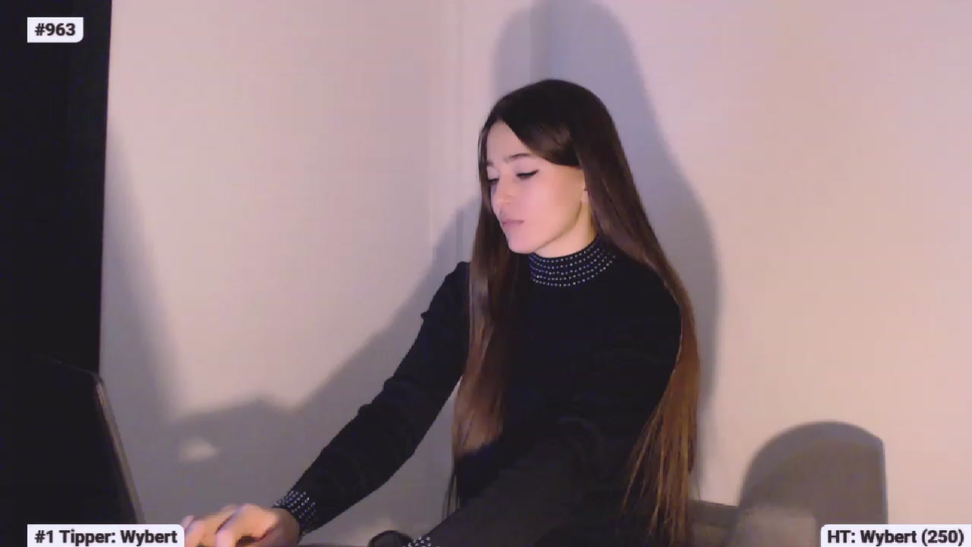 Gallery image thumbnail from Lucky_V's myfreecams stream on, 02/14/2023, 22:50 image 5 of 20
