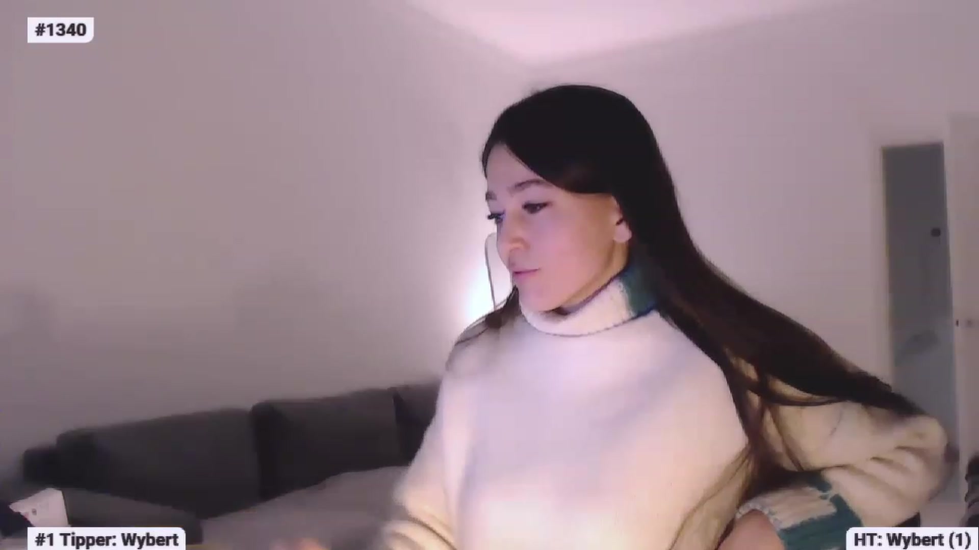 Gallery image thumbnail from Lucky_V's myfreecams stream on, 02/19/2023, 19:19 image 8 of 20