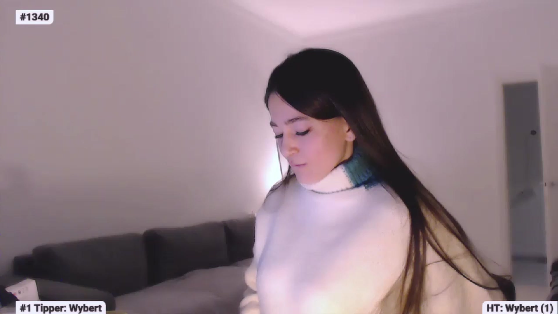 Gallery image thumbnail from Lucky_V's myfreecams stream on, 02/19/2023, 19:19 image 5 of 20