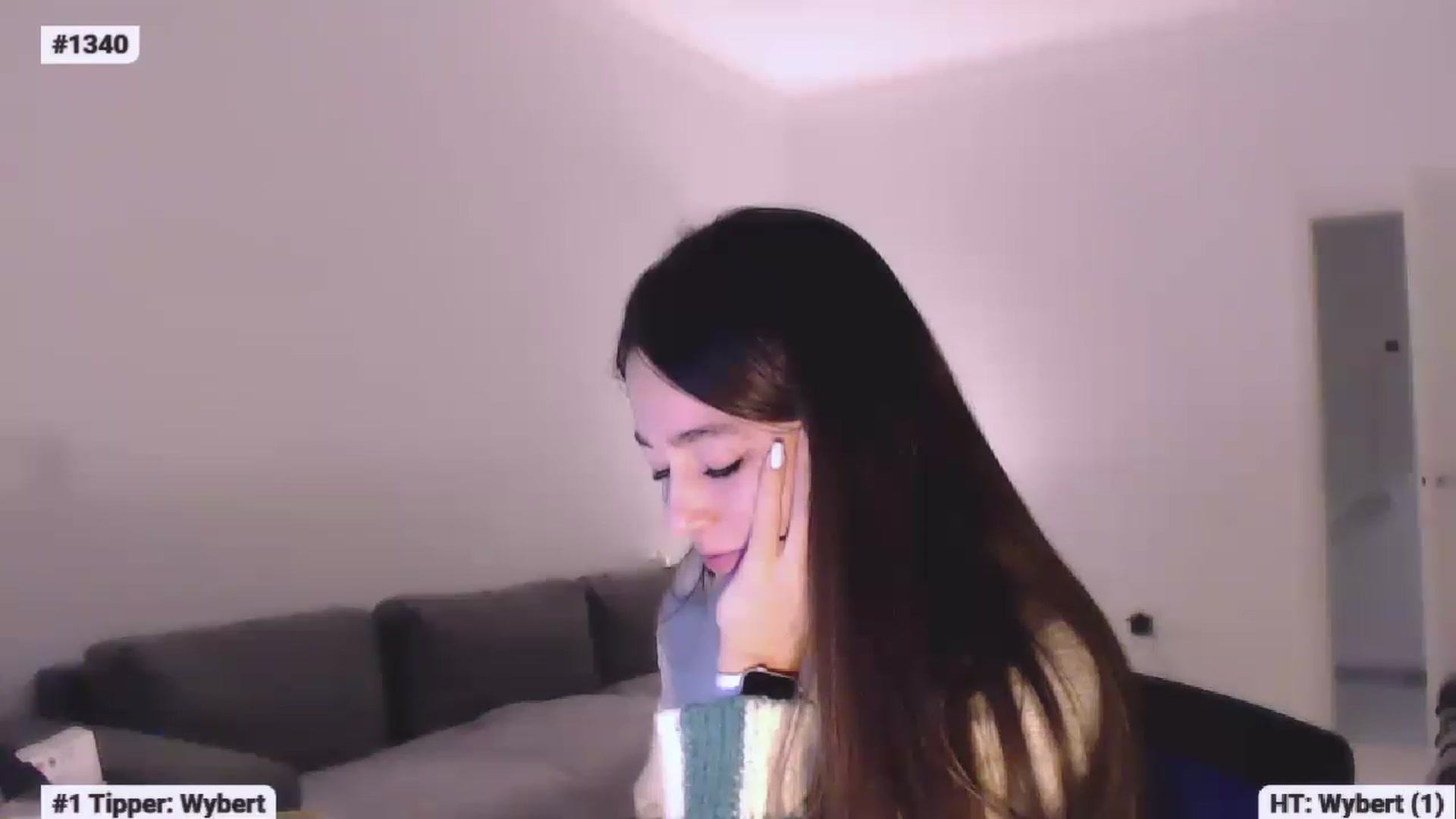 Gallery image thumbnail from Lucky_V's myfreecams stream on, 02/19/2023, 19:19 image 10 of 20
