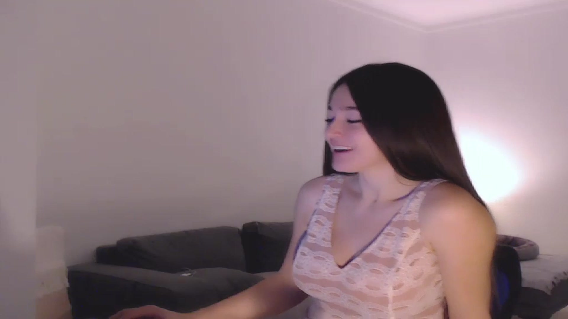 Gallery image thumbnail from Lucky_V's myfreecams stream on, 04/19/2023, 20:43 image 12 of 20