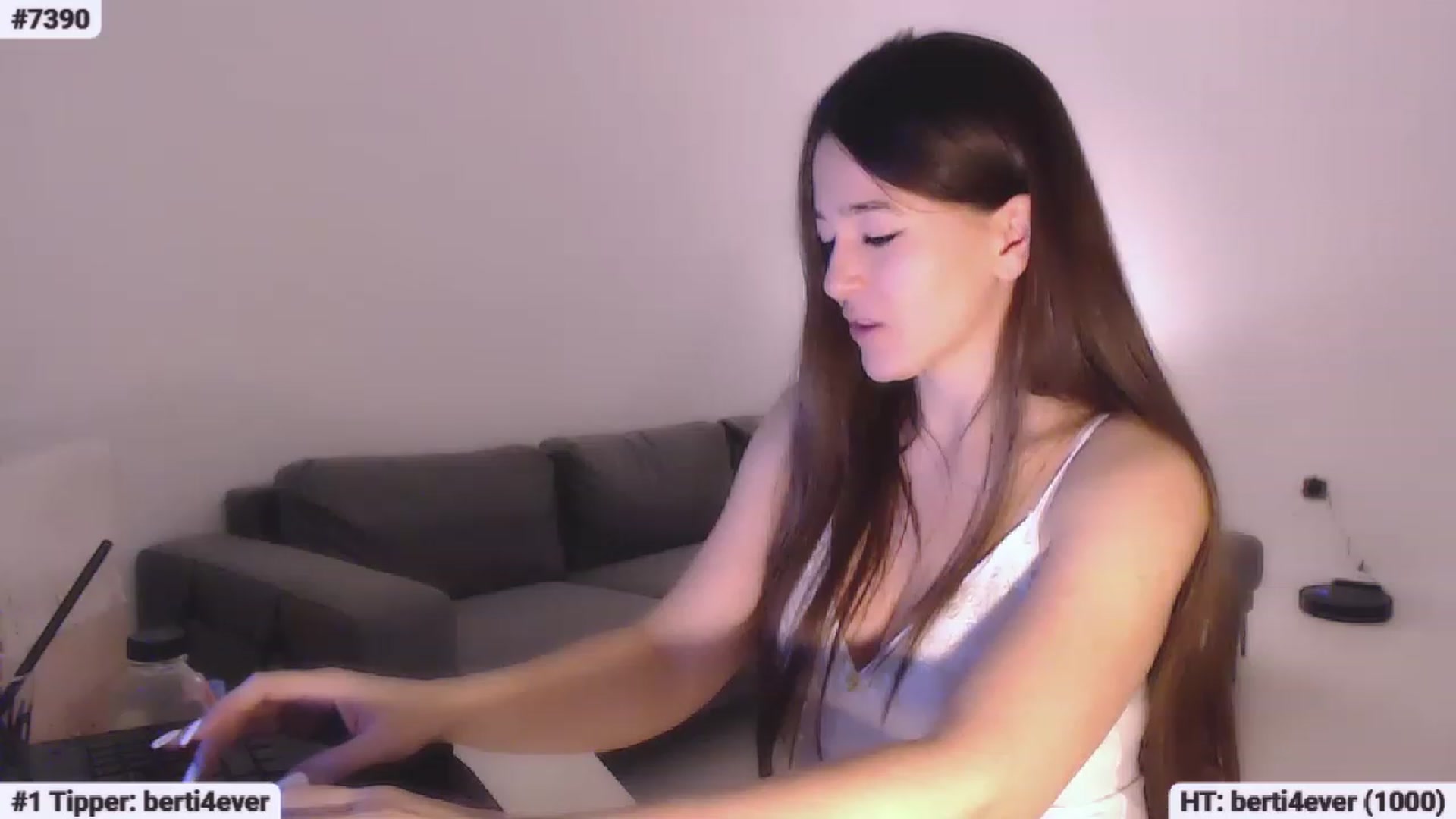 Gallery image thumbnail from Lucky_V's myfreecams stream on, 05/14/2023, 23:10 image 14 of 20