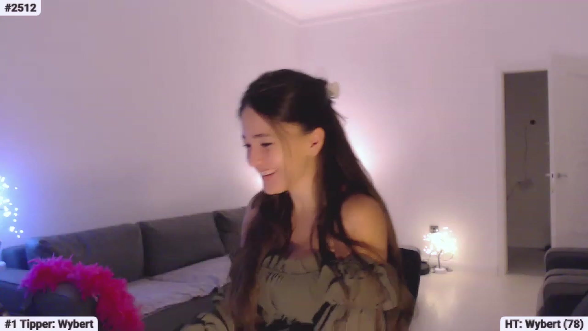 Gallery image thumbnail from Lucky_V's myfreecams stream on, 06/26/2023, 20:56 image 1 of 20