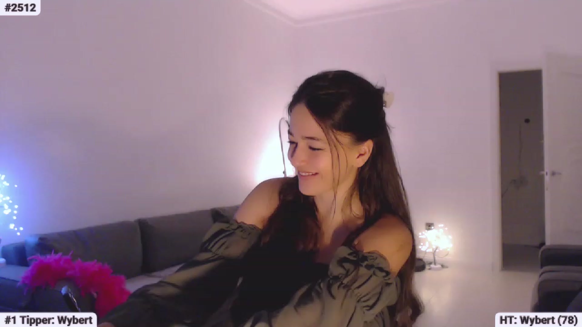 Gallery image thumbnail from Lucky_V's myfreecams stream on, 06/26/2023, 20:56 image 12 of 20