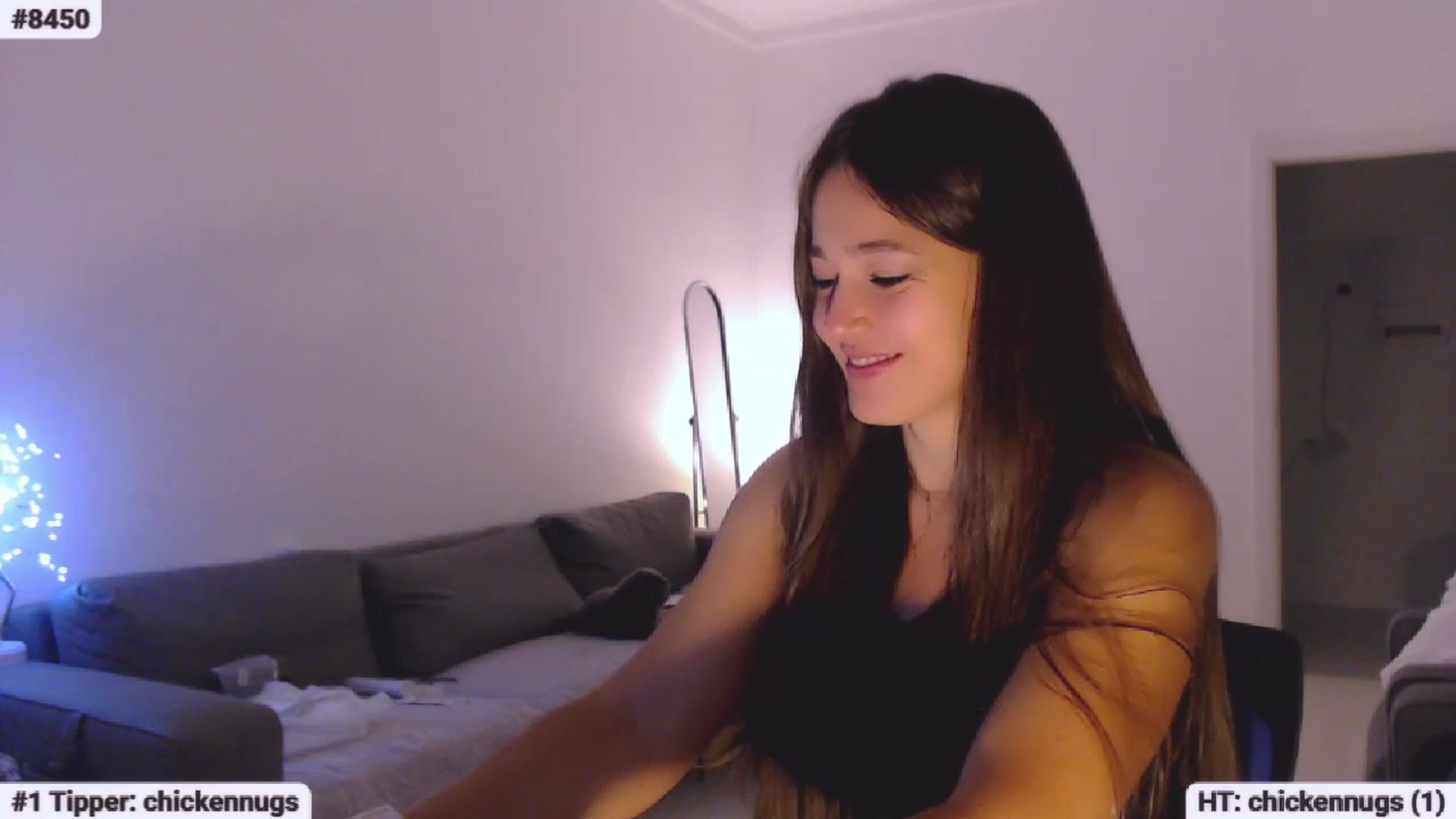 Gallery image thumbnail from Lucky_V's myfreecams stream on, 07/12/2023, 20:57 image 17 of 20