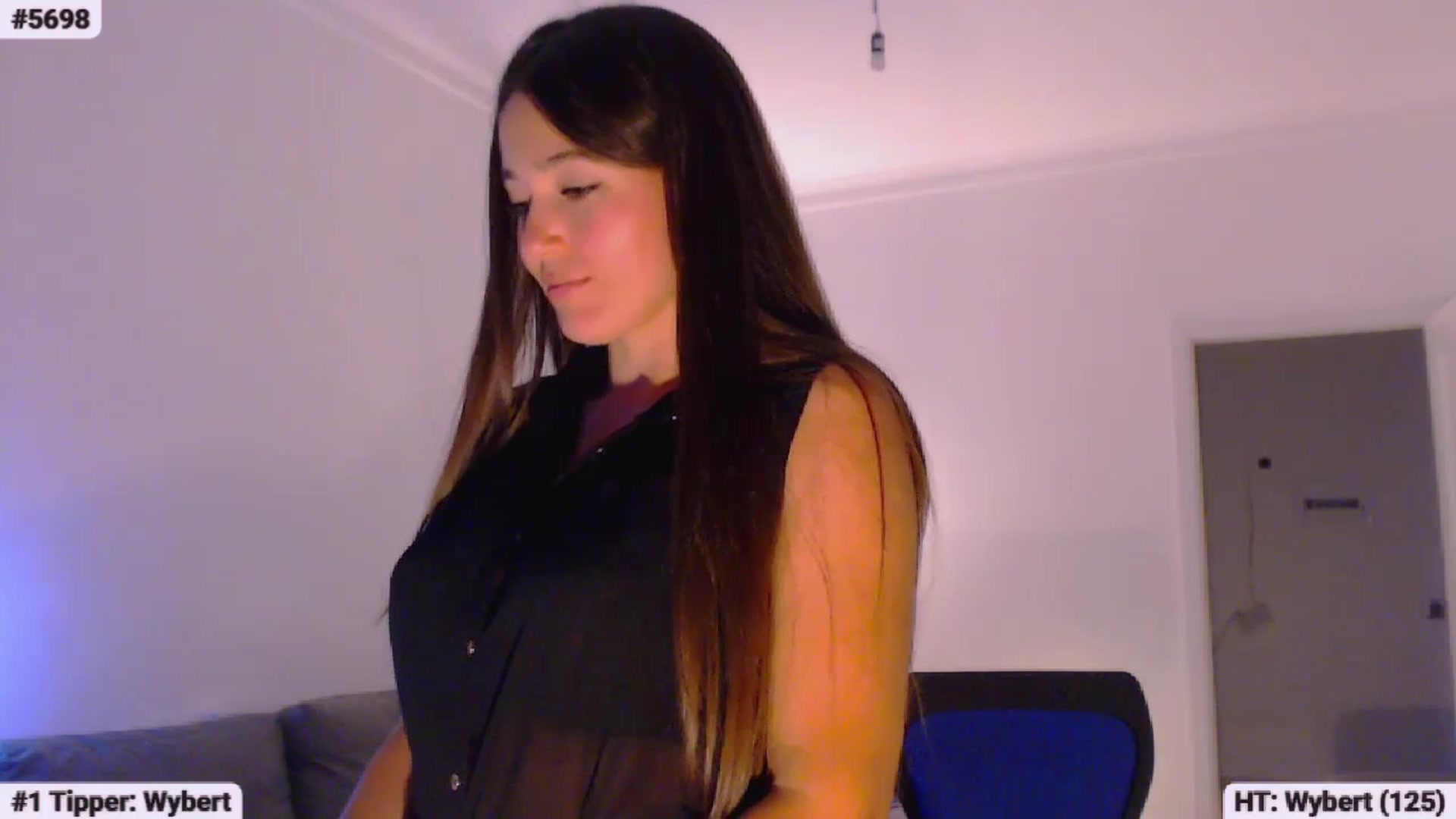 Gallery image thumbnail from Lucky_V's myfreecams stream on, 07/16/2023, 02:04 image 8 of 20