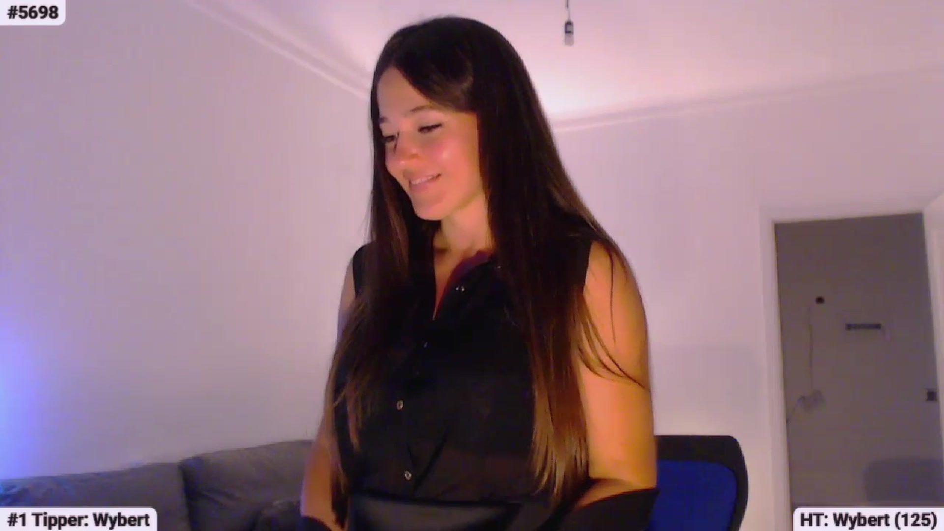 Gallery image thumbnail from Lucky_V's myfreecams stream on, 07/16/2023, 02:04 image 6 of 20