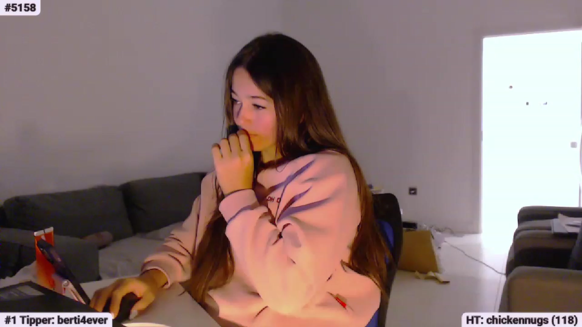Gallery image thumbnail from Lucky_V's myfreecams stream on, 07/17/2023, 24:31 image 2 of 20