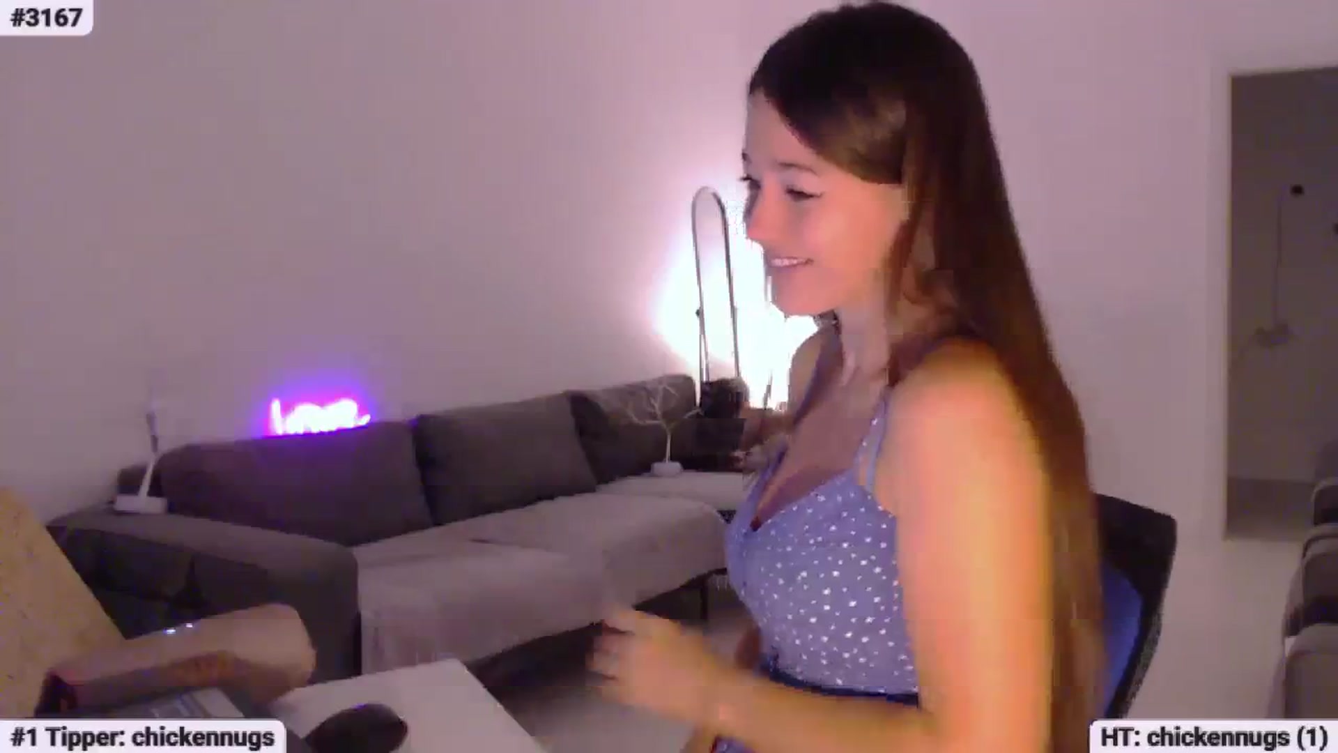Gallery image thumbnail from Lucky_V's myfreecams stream on, 07/24/2023, 18:14 image 17 of 20