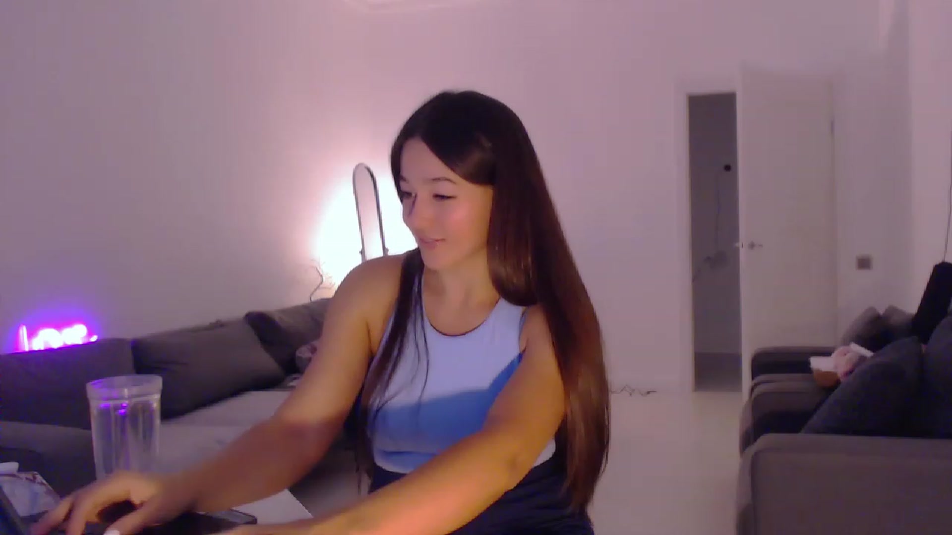 Gallery image thumbnail from Lucky_V's myfreecams stream on, 07/30/2023, 02:35 image 4 of 20