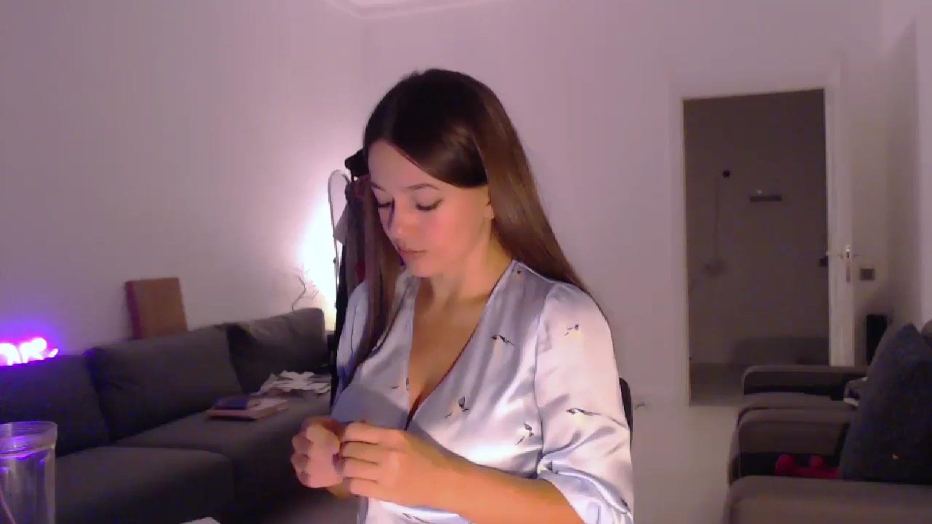 Gallery image thumbnail from Lucky_V's myfreecams stream on, 07/31/2023, 23:31 image 4 of 20