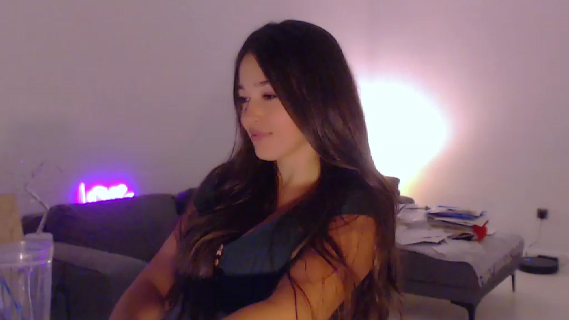 Gallery image thumbnail from Lucky_V's myfreecams stream on, 08/18/2023, 22:51 image 8 of 20