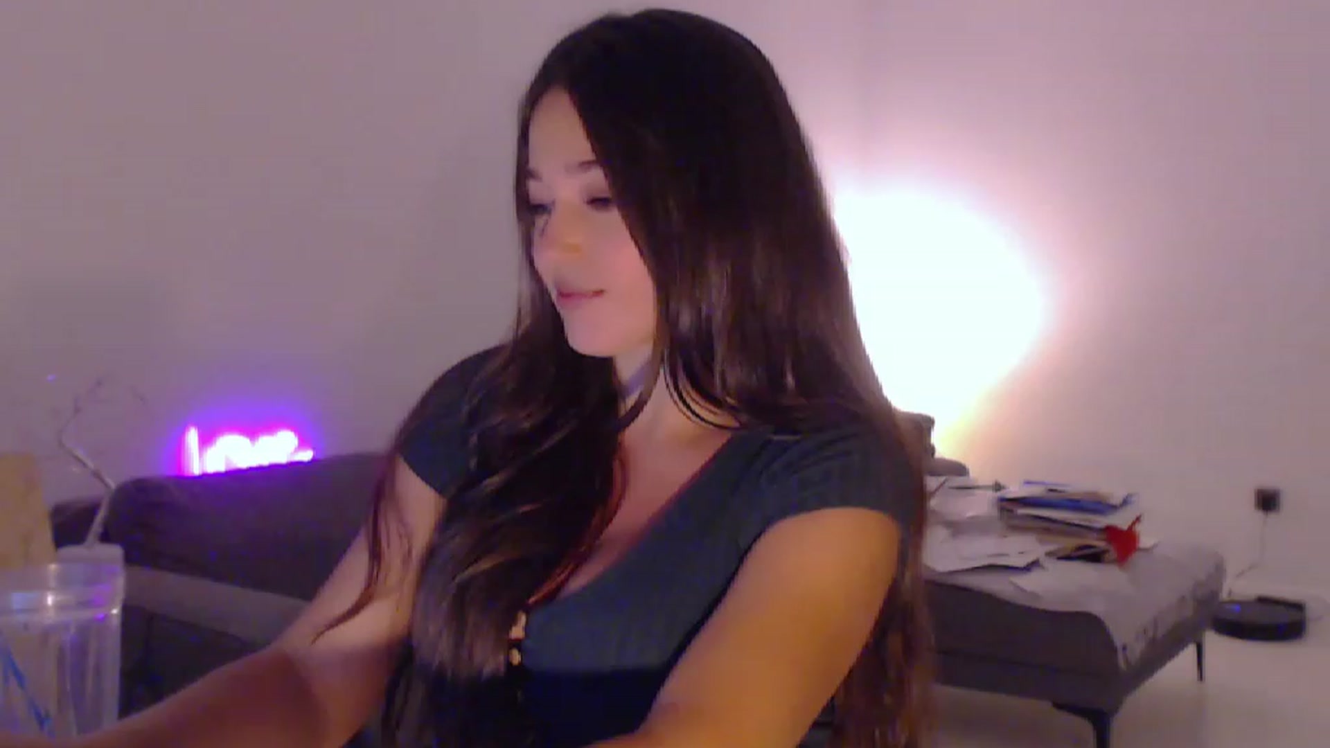 Gallery image thumbnail from Lucky_V's myfreecams stream on, 08/18/2023, 22:51 image 2 of 20