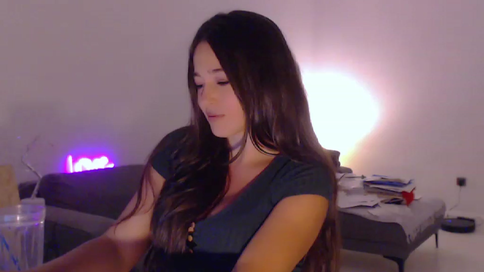 Gallery image thumbnail from Lucky_V's myfreecams stream on, 08/18/2023, 22:51 image 1 of 20