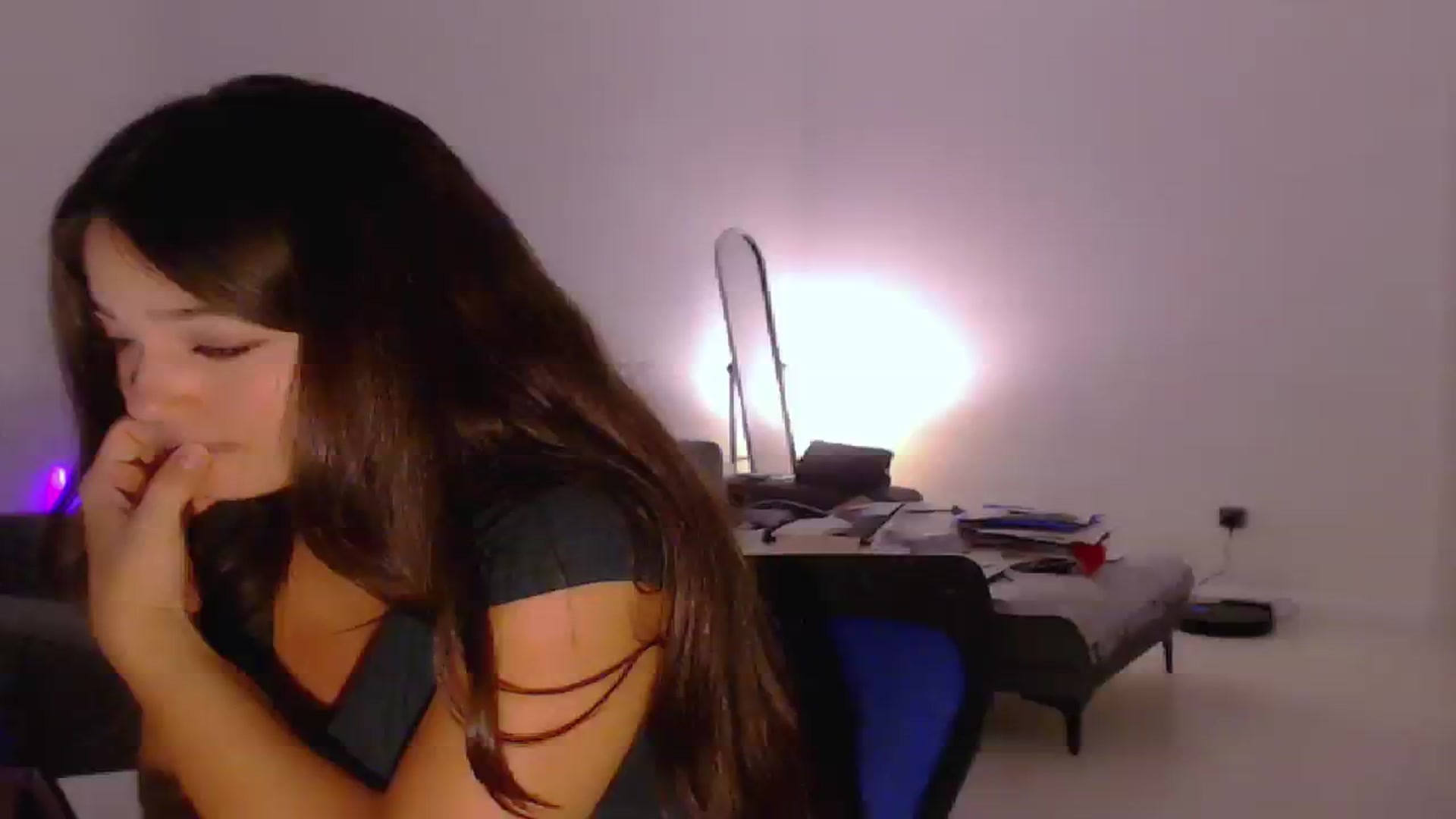 Gallery image thumbnail from Lucky_V's myfreecams stream on, 08/19/2023, 01:41 image 14 of 20