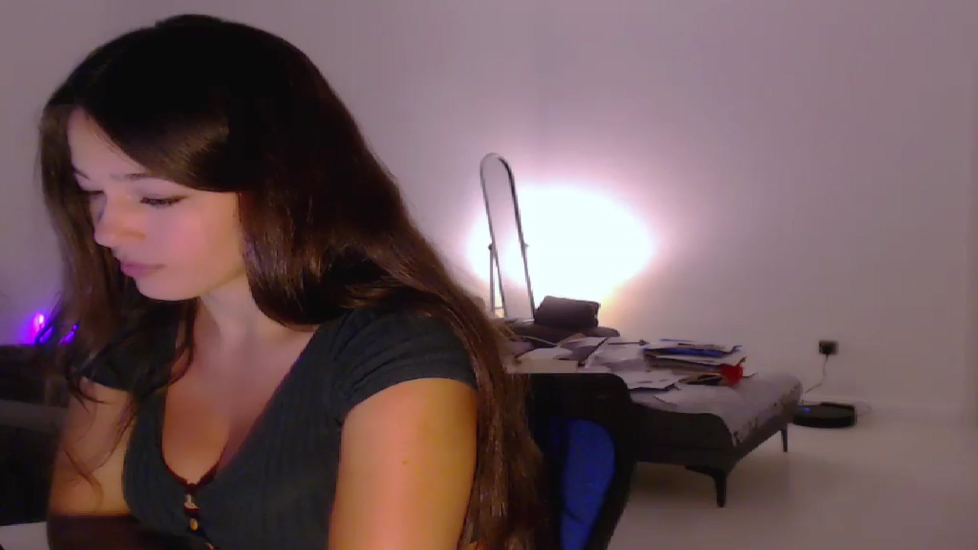 Gallery image thumbnail from Lucky_V's myfreecams stream on, 08/19/2023, 01:41 image 2 of 20
