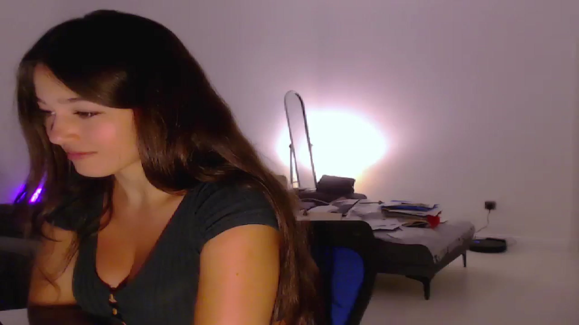Gallery image thumbnail from Lucky_V's myfreecams stream on, 08/19/2023, 01:41 image 3 of 20