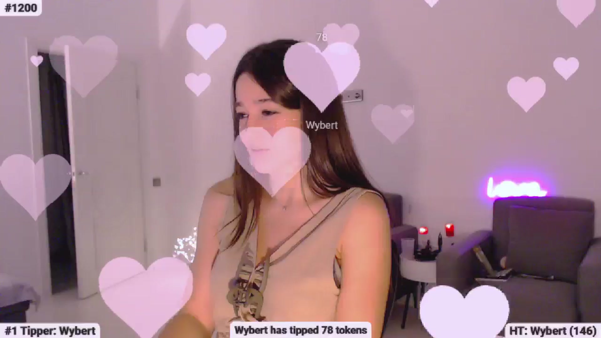 Gallery image thumbnail from Lucky_V's myfreecams stream on, 10/28/2023, 23:03 image 15 of 20
