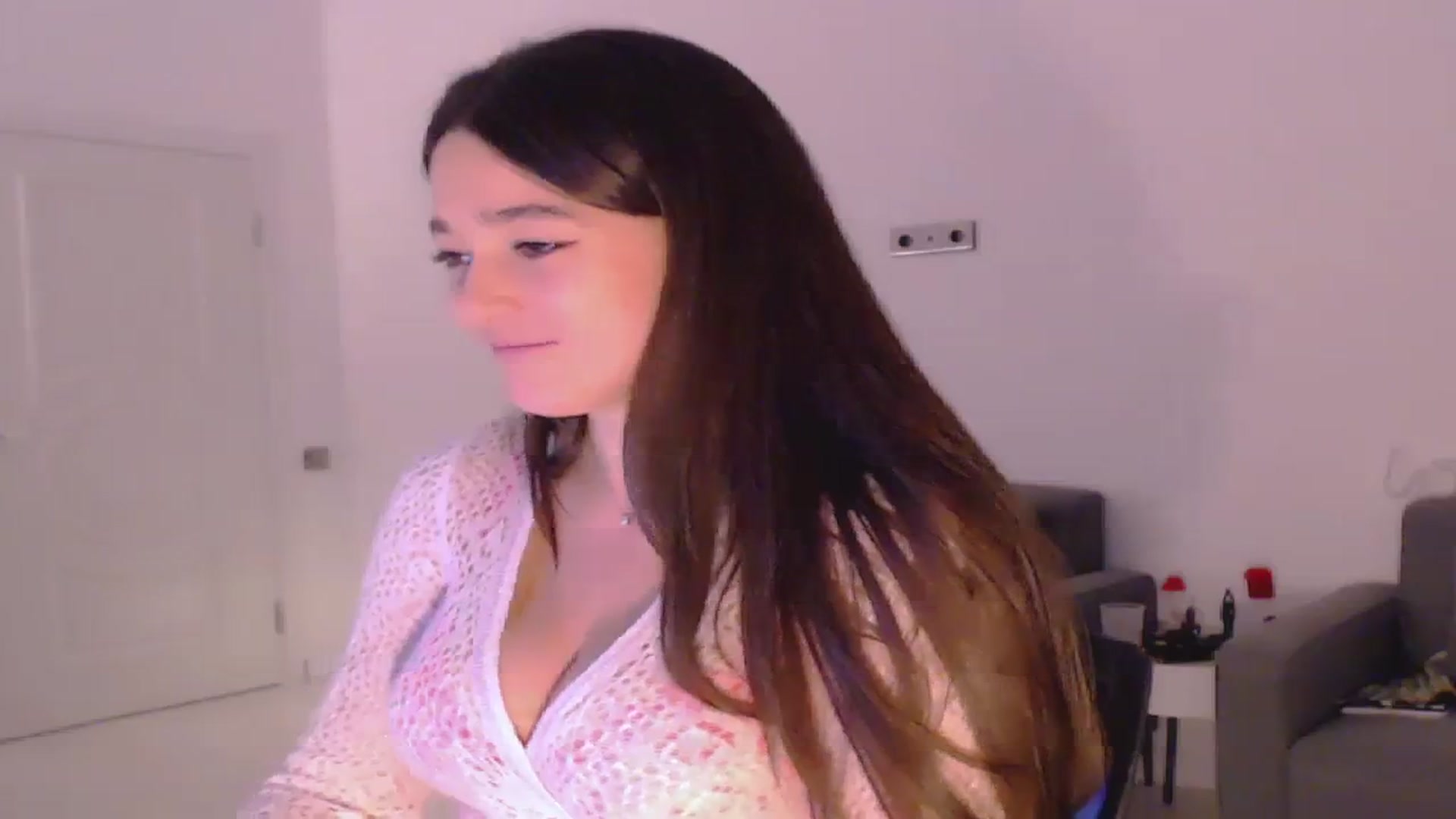 Gallery image thumbnail from Lucky_V's myfreecams stream on, 10/29/2023, 20:45 image 9 of 20