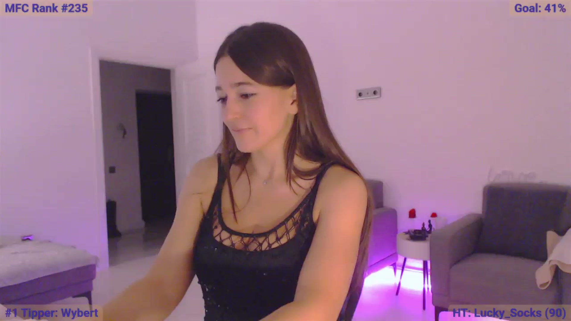 Gallery image thumbnail from Lucky_V's myfreecams stream on, 01/02/2024, 02:29 image 17 of 20