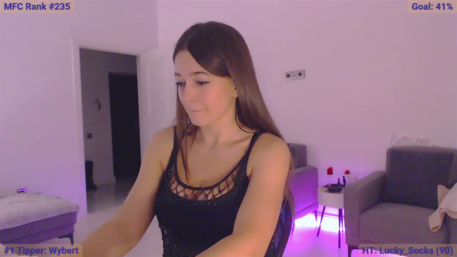 Gallery image thumbnail from Lucky_V's myfreecams stream on, 01/02/2024, 02:29 image 19 of 20