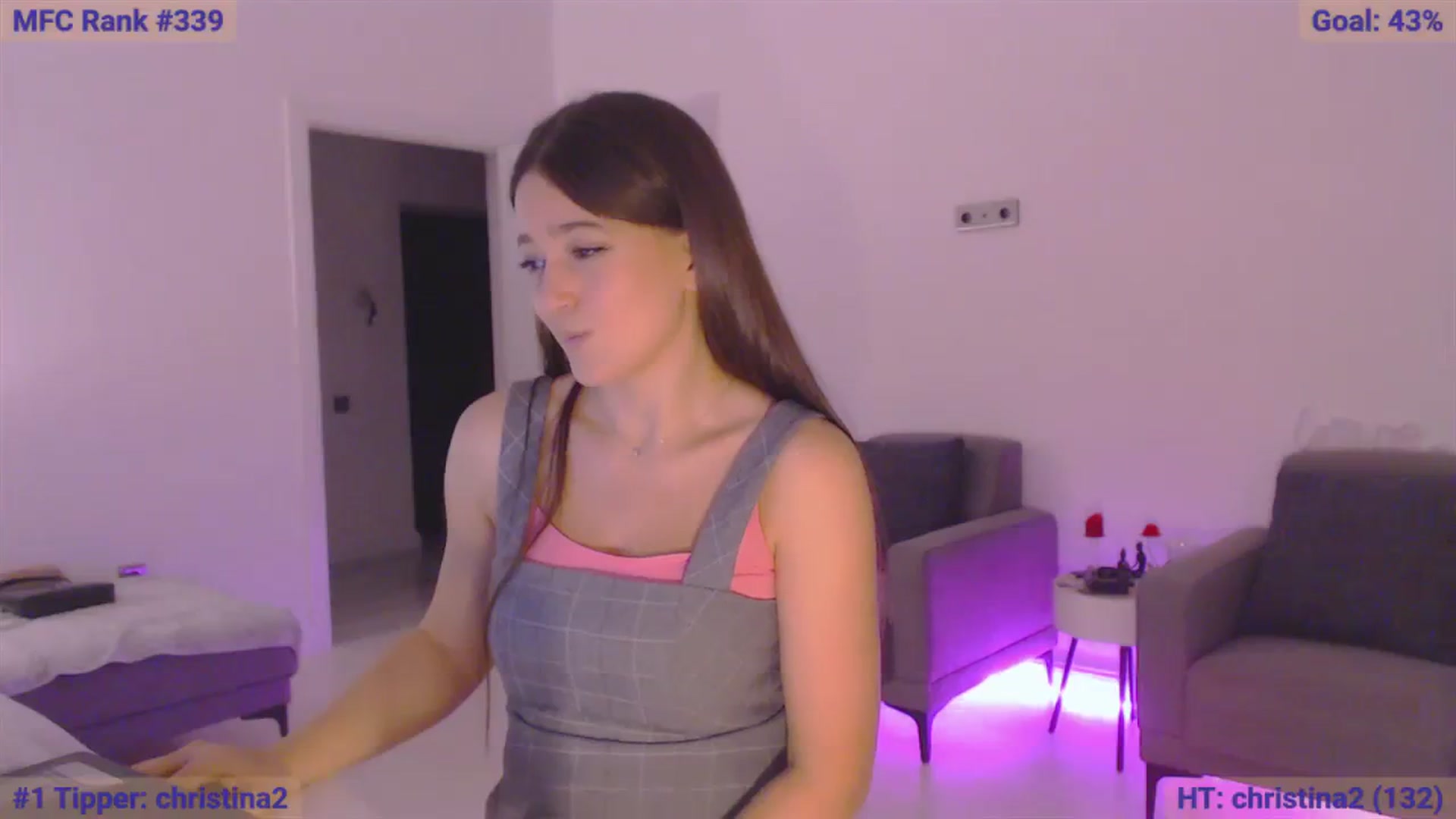 Gallery image thumbnail from Lucky_V's myfreecams stream on, 01/03/2024, 23:48 image 3 of 20