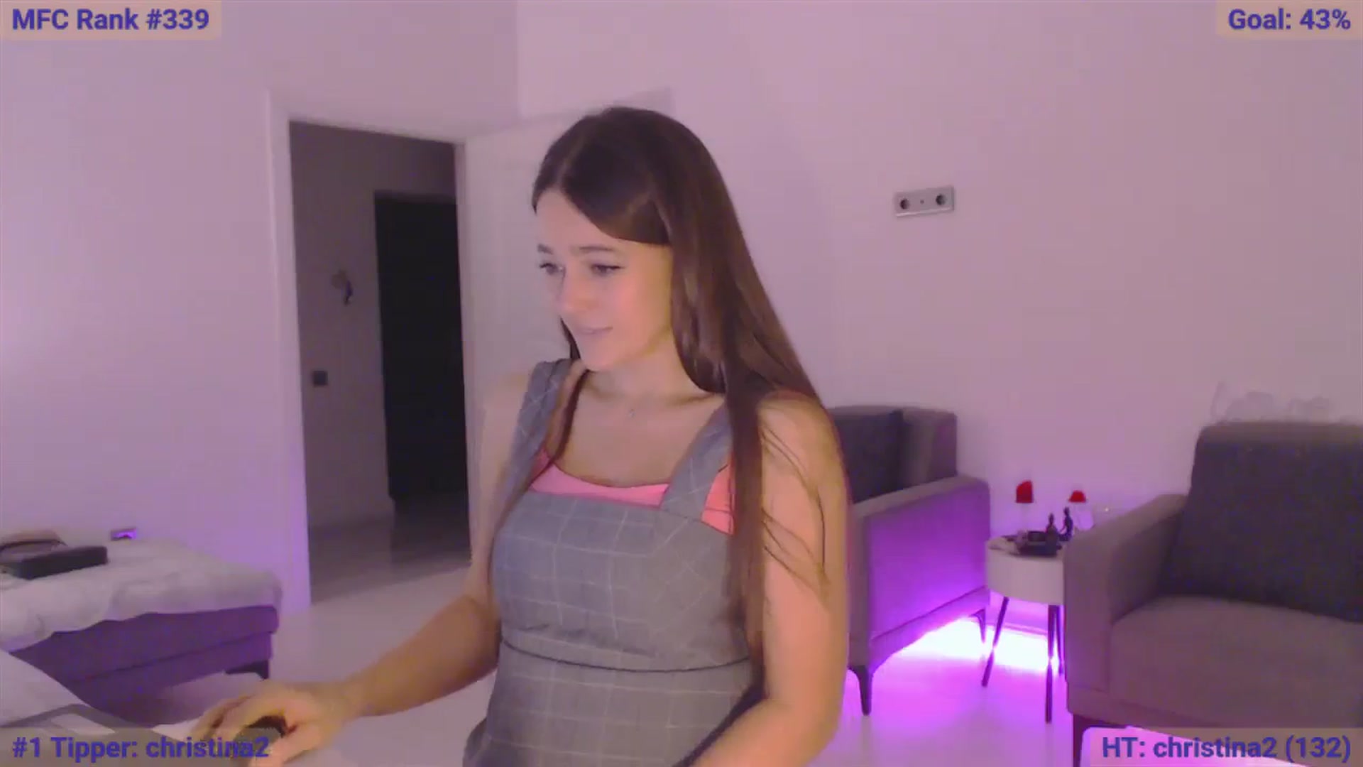 Gallery image thumbnail from Lucky_V's myfreecams stream on, 01/03/2024, 23:48 image 4 of 20