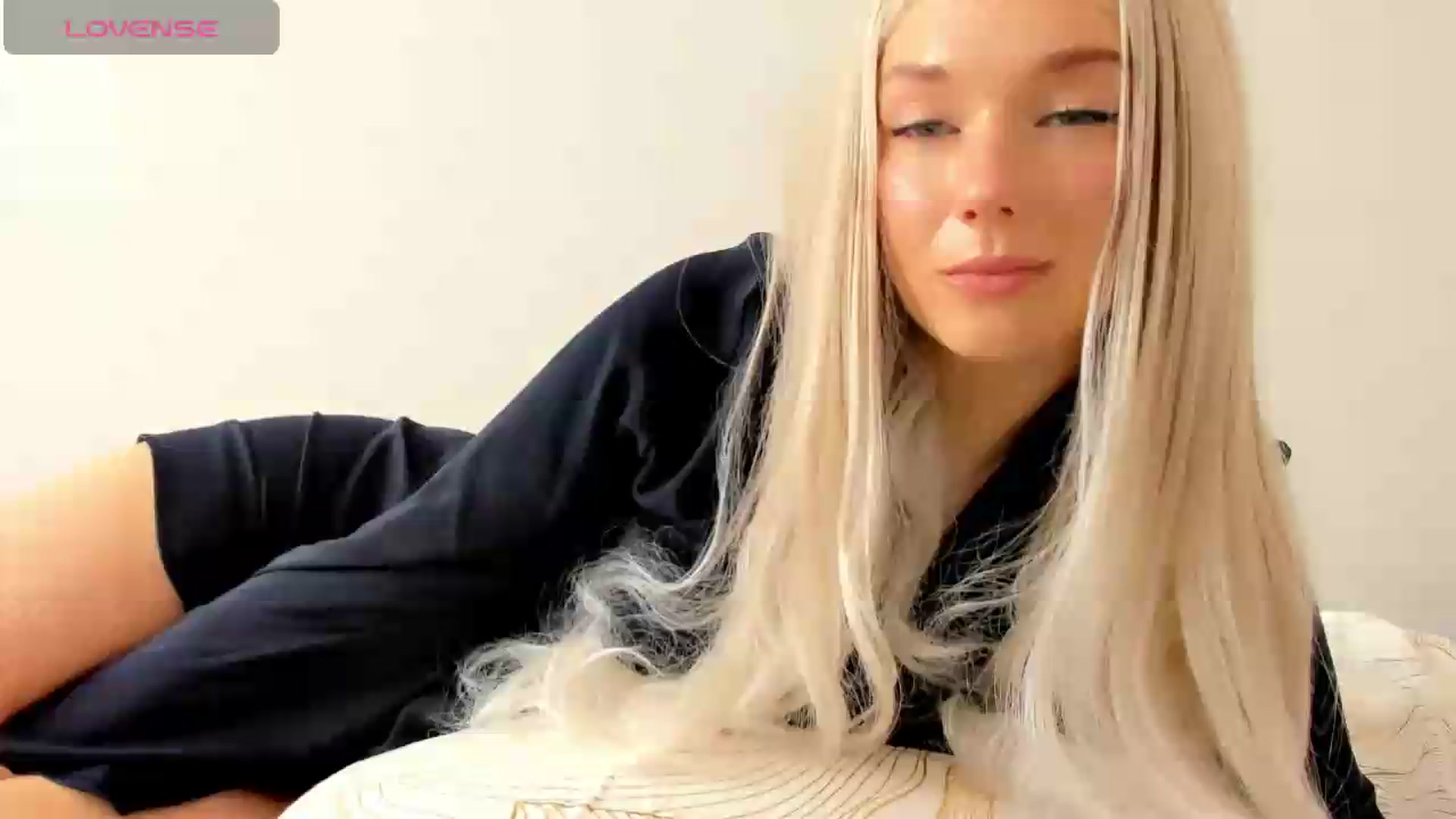 Gallery image thumbnail from Luckycandy's myfreecams stream on, 06/22/2026, 09:21 image 2 of 20