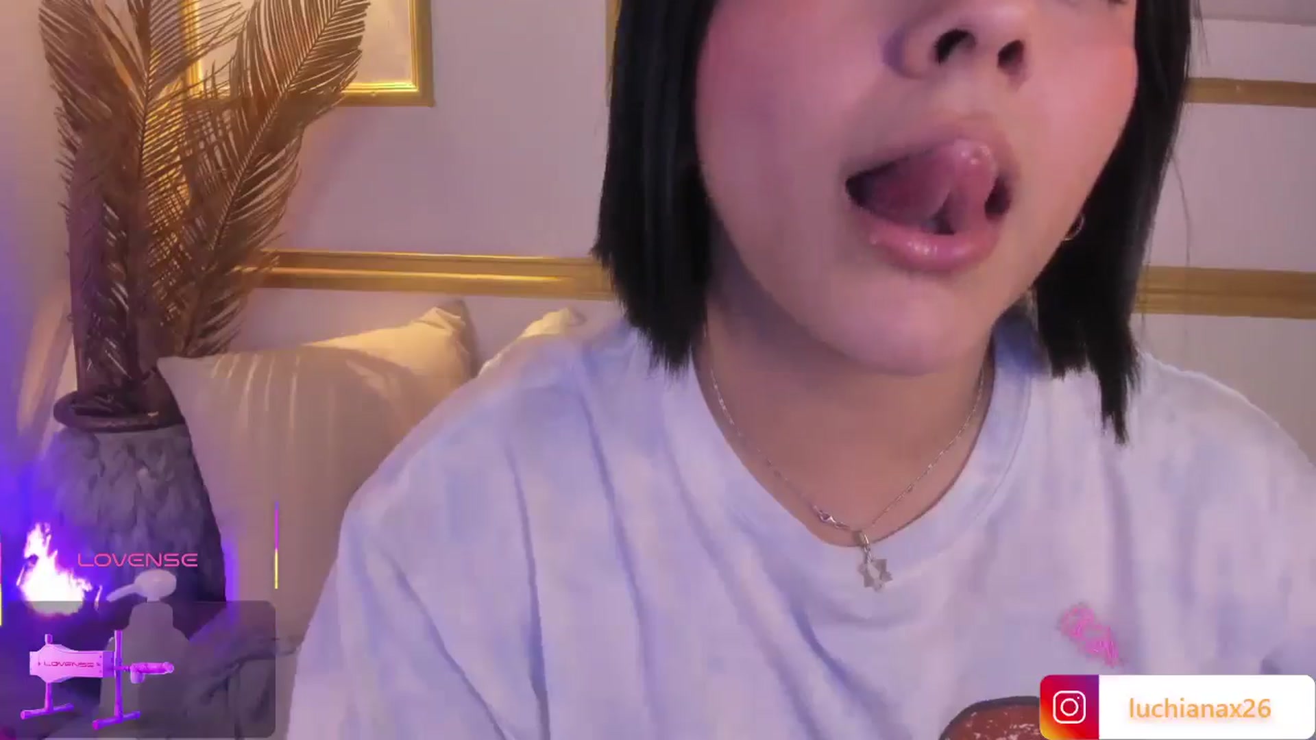 Gallery image thumbnail from Lucy26_'s myfreecams stream on, 05/27/2025, 09:33 image 14 of 20