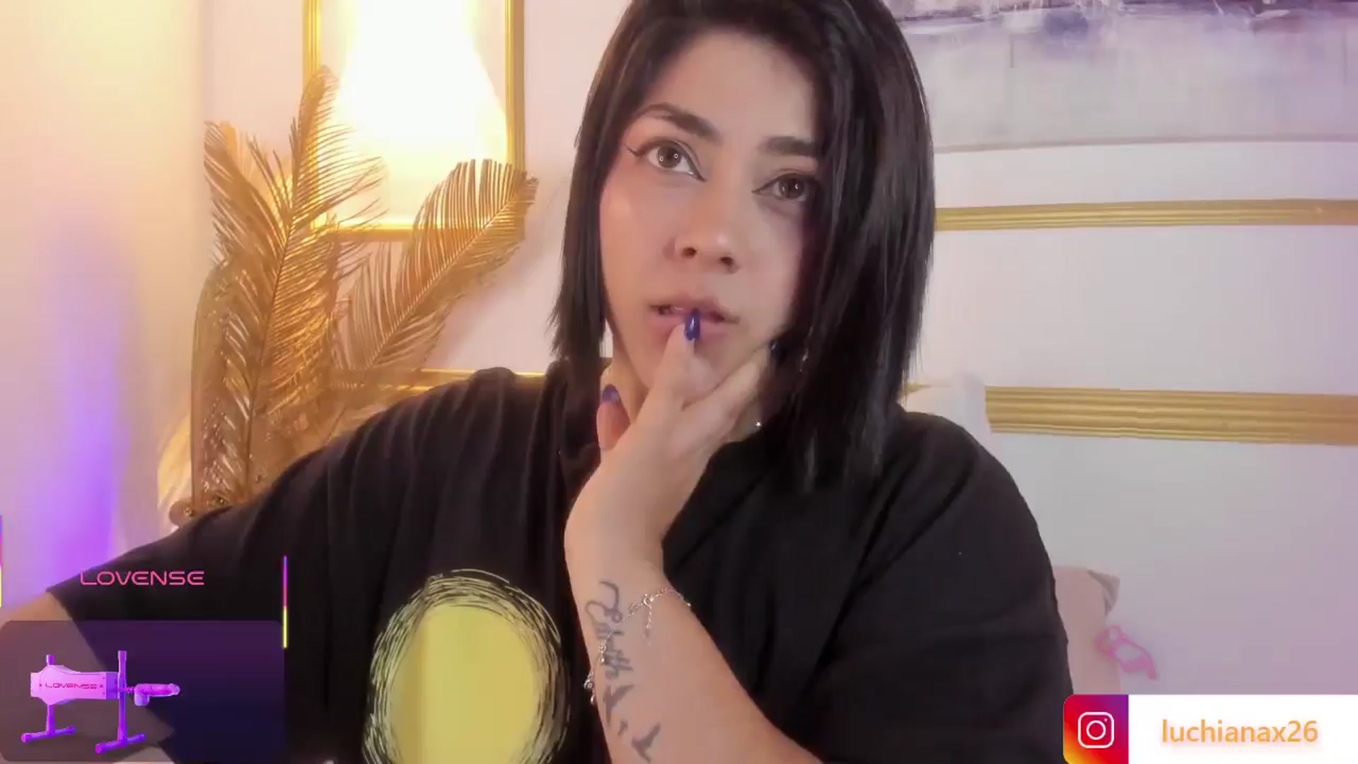 Gallery image thumbnail from Lucy26_'s myfreecams stream on, 05/28/2025, 09:51 image 18 of 20