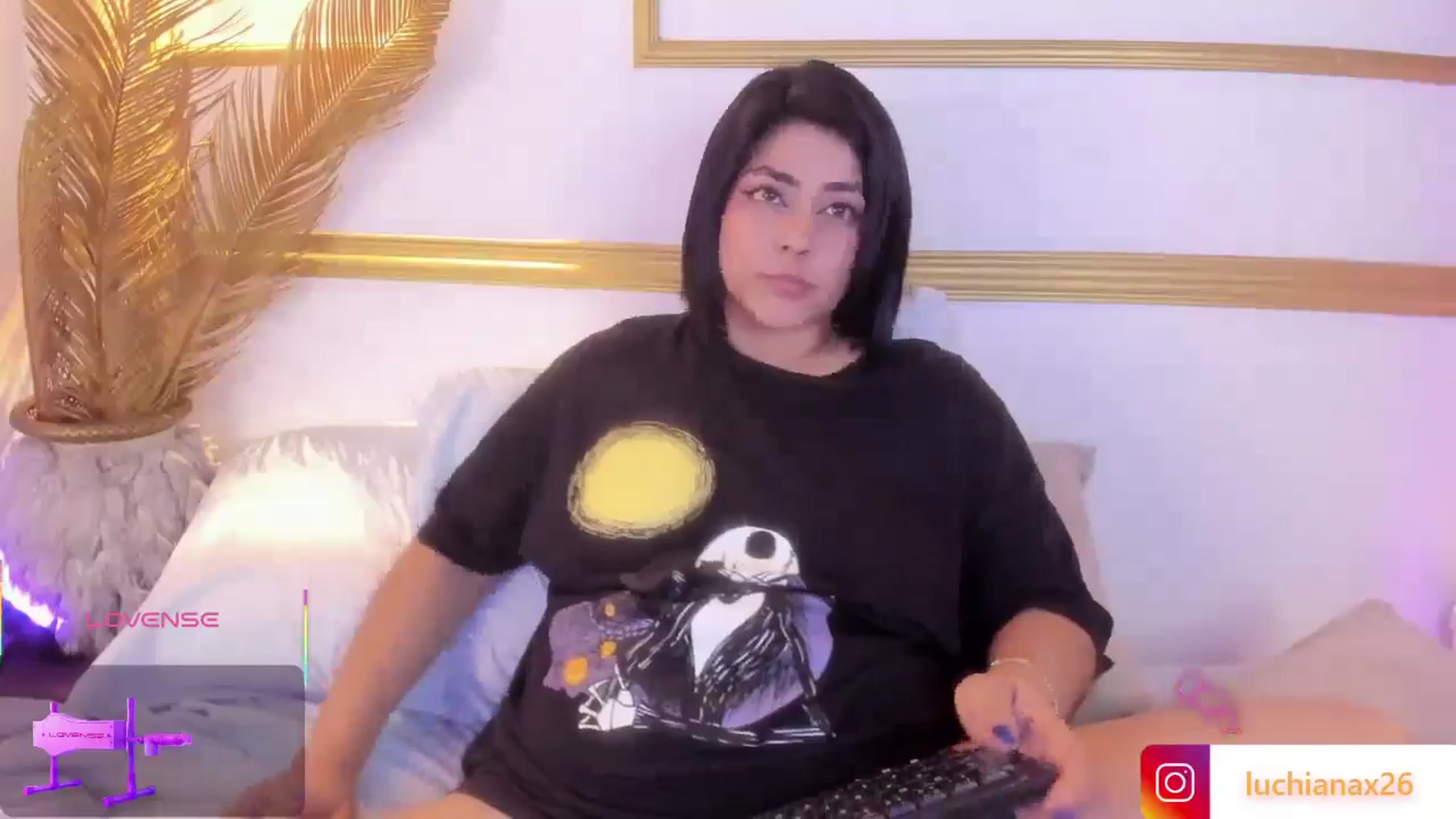 Gallery image thumbnail from Lucy26_'s myfreecams stream on, 05/28/2025, 09:51 image 5 of 20
